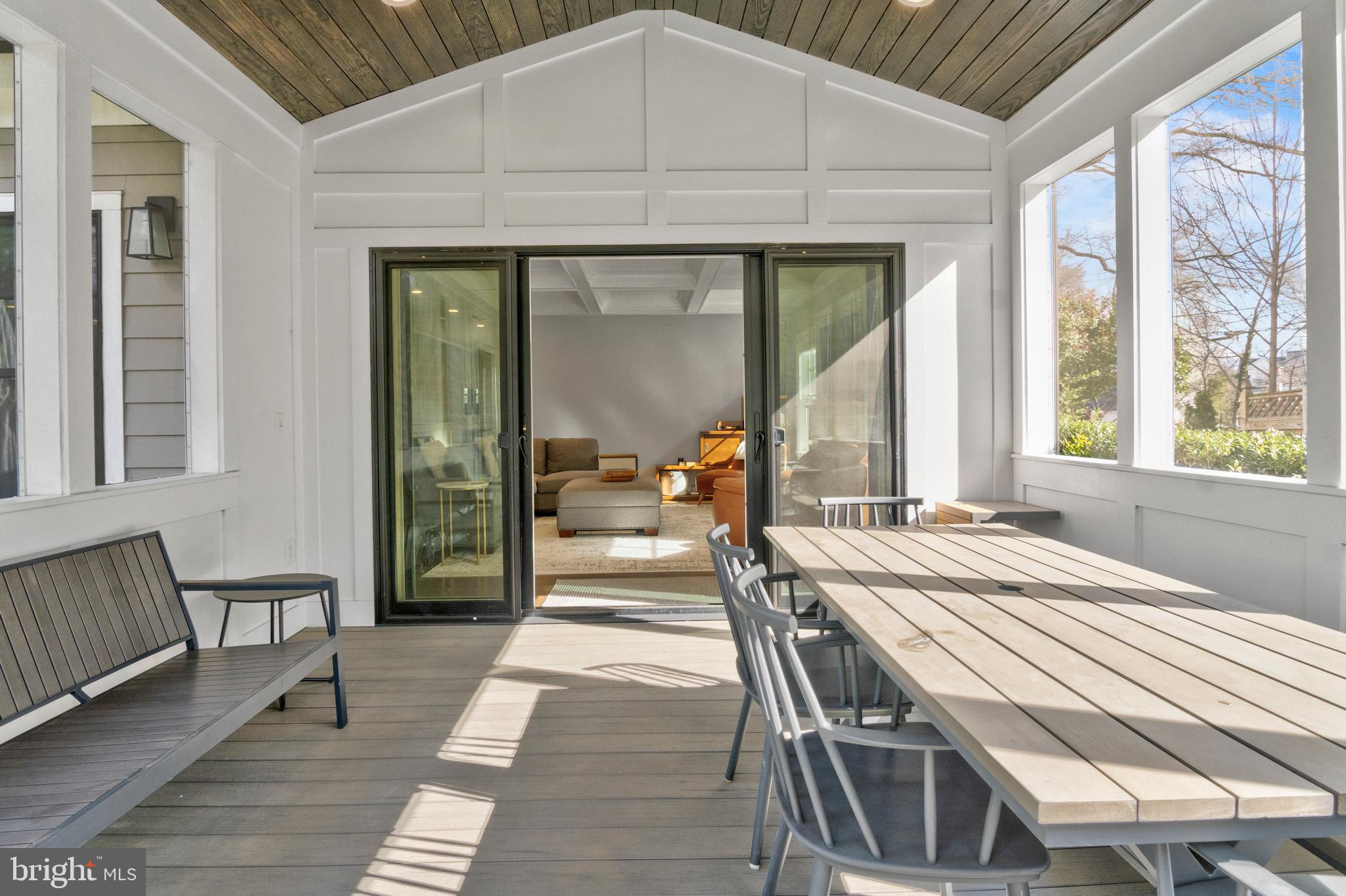 ARLINGWOOD - Residential