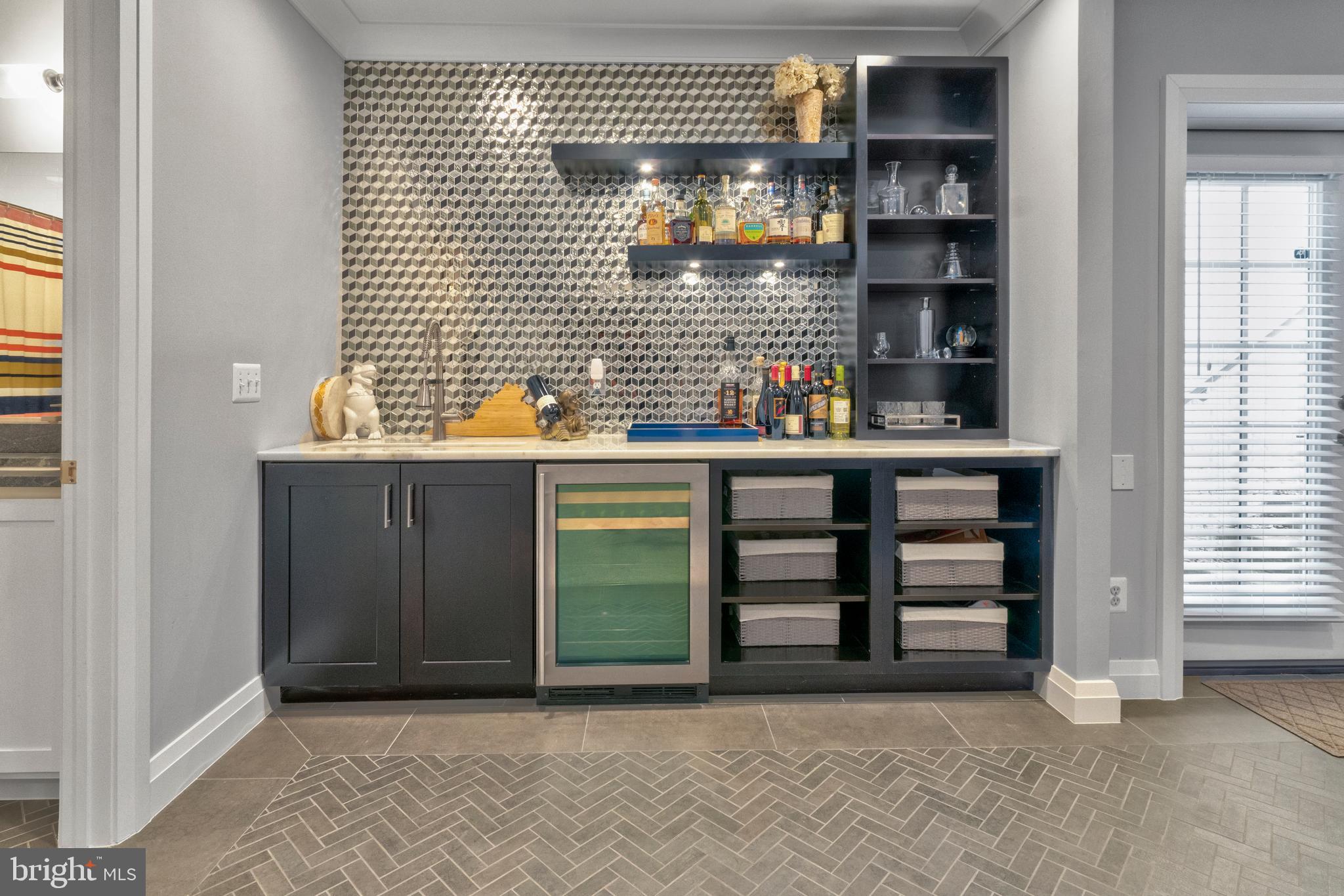 ARLINGWOOD - Residential