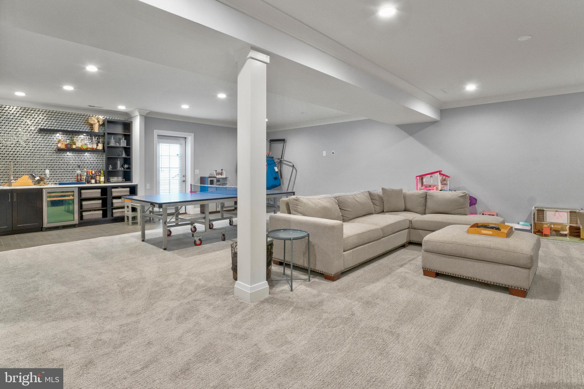 ARLINGWOOD - Residential