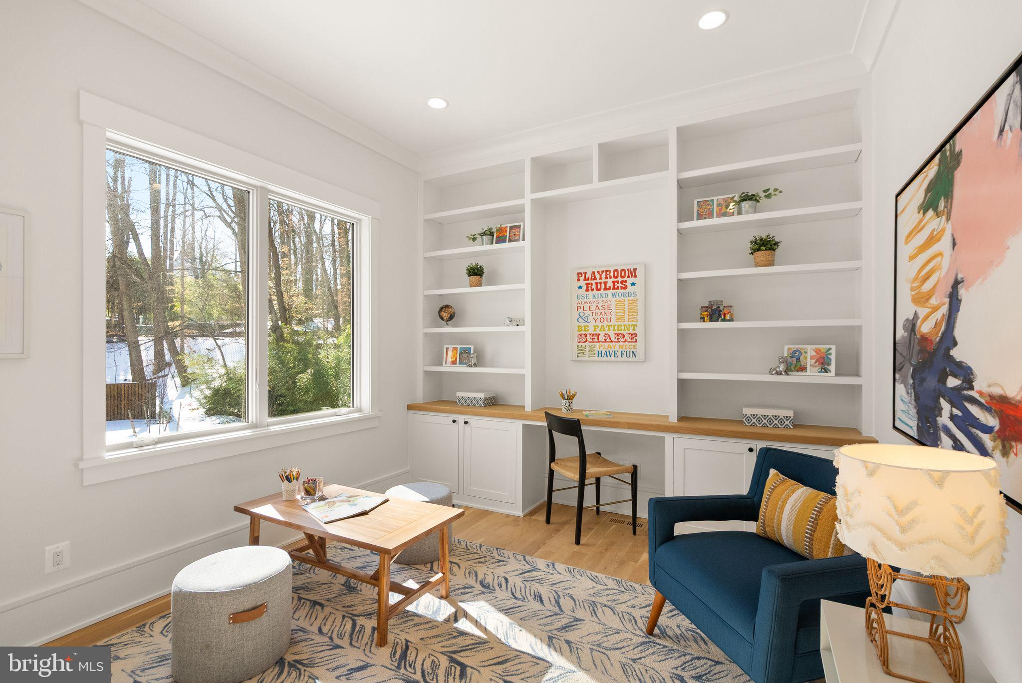 CHESTERBROOK WOODS - Residential