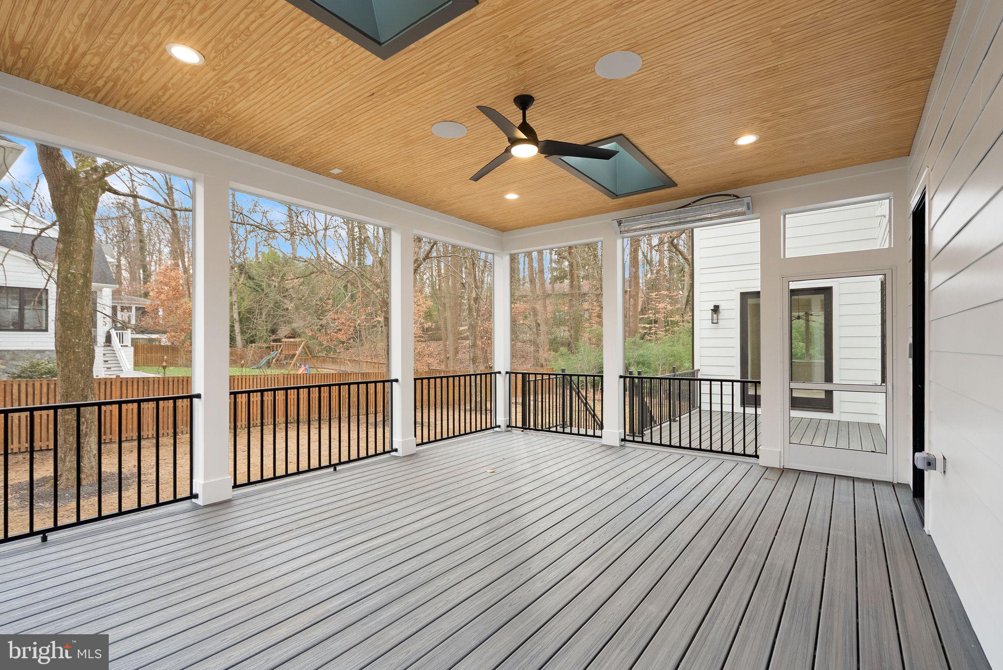 CHESTERBROOK WOODS - Residential