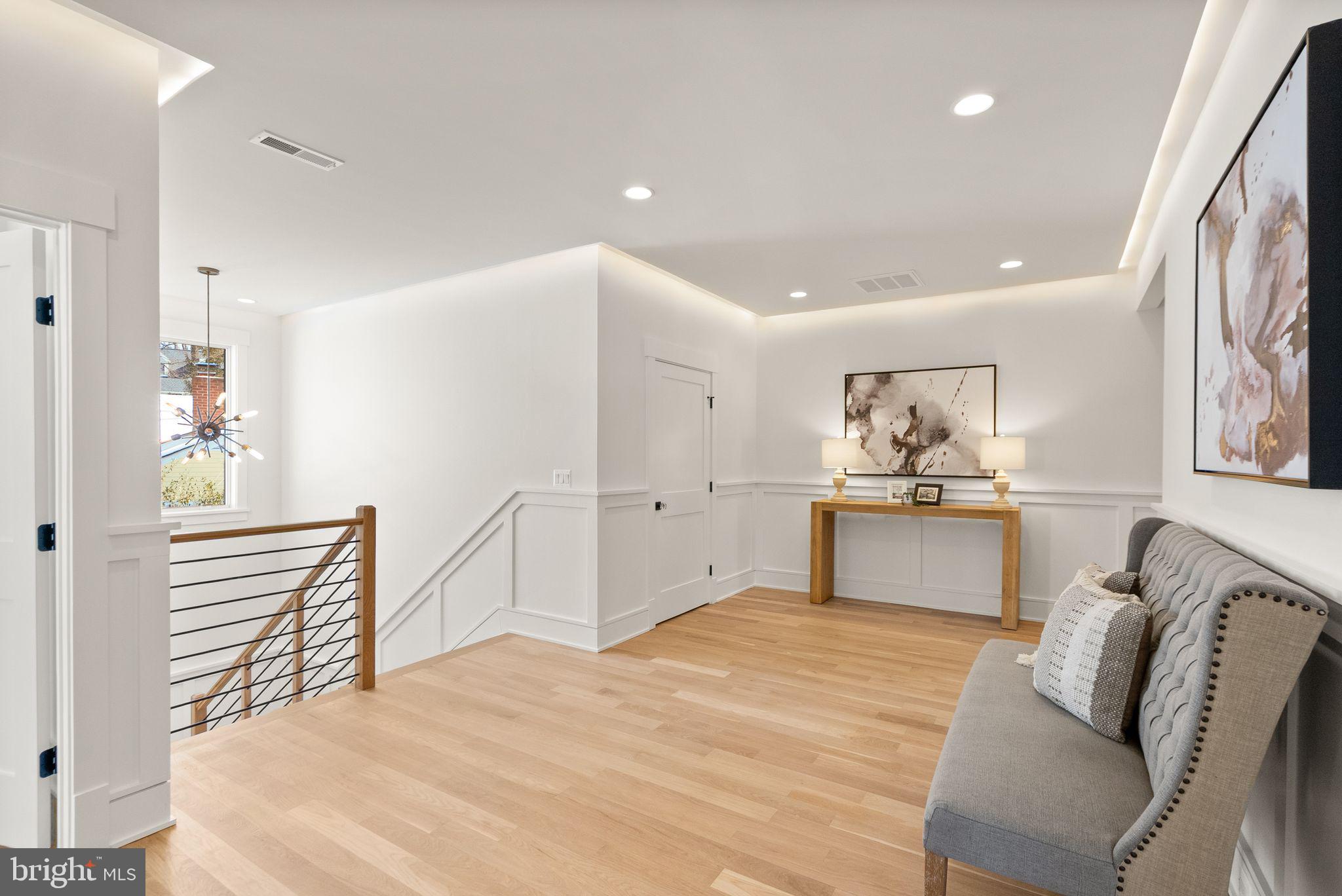 CHESTERBROOK WOODS - Residential