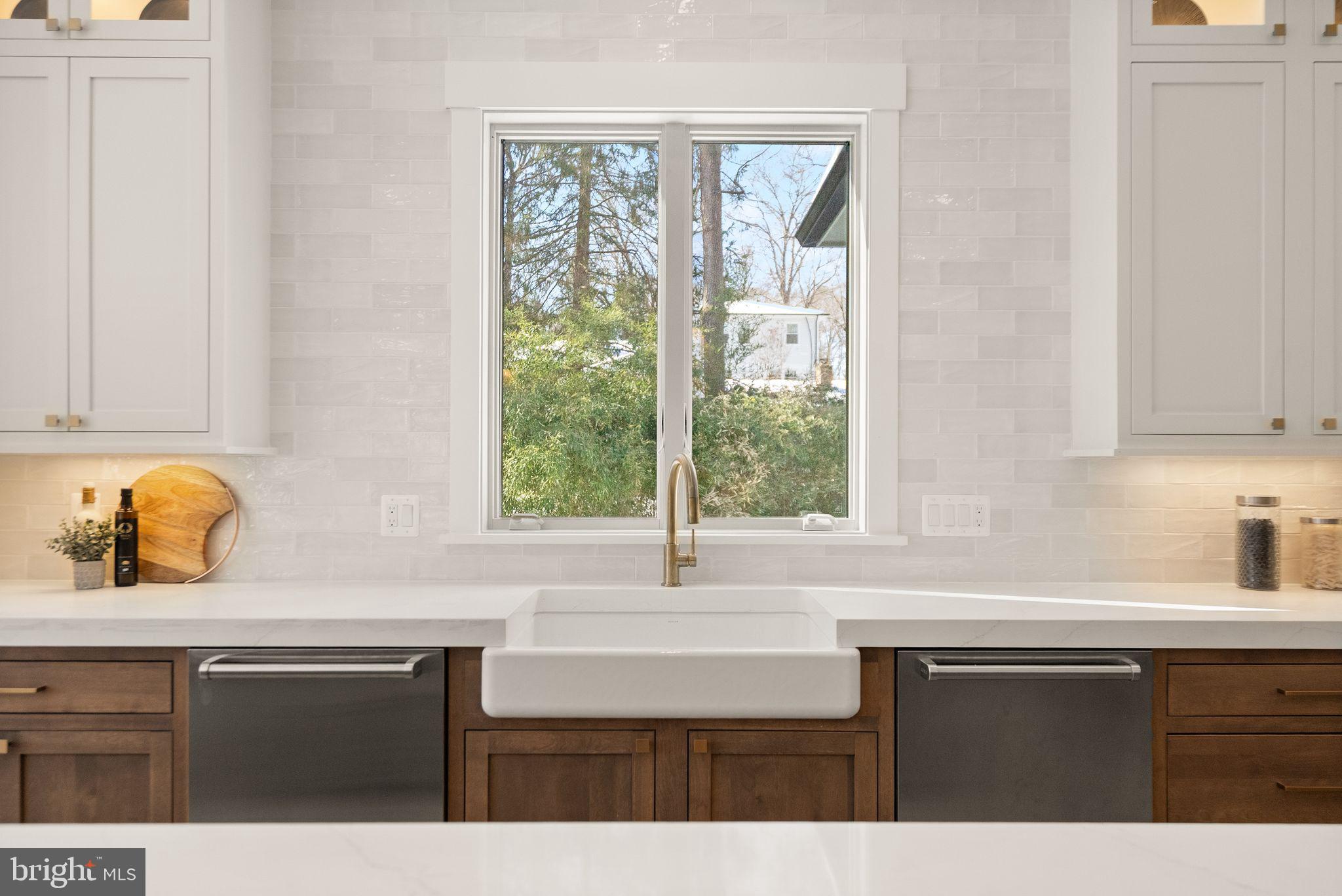 CHESTERBROOK WOODS - Residential