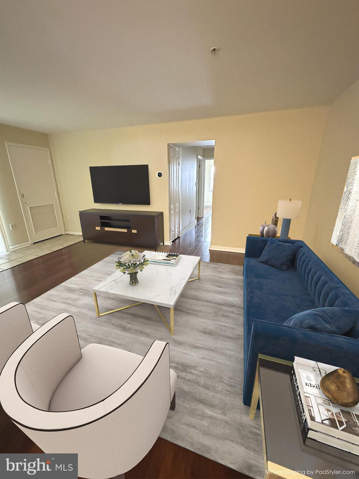MONTGOMERY RUN - Residential