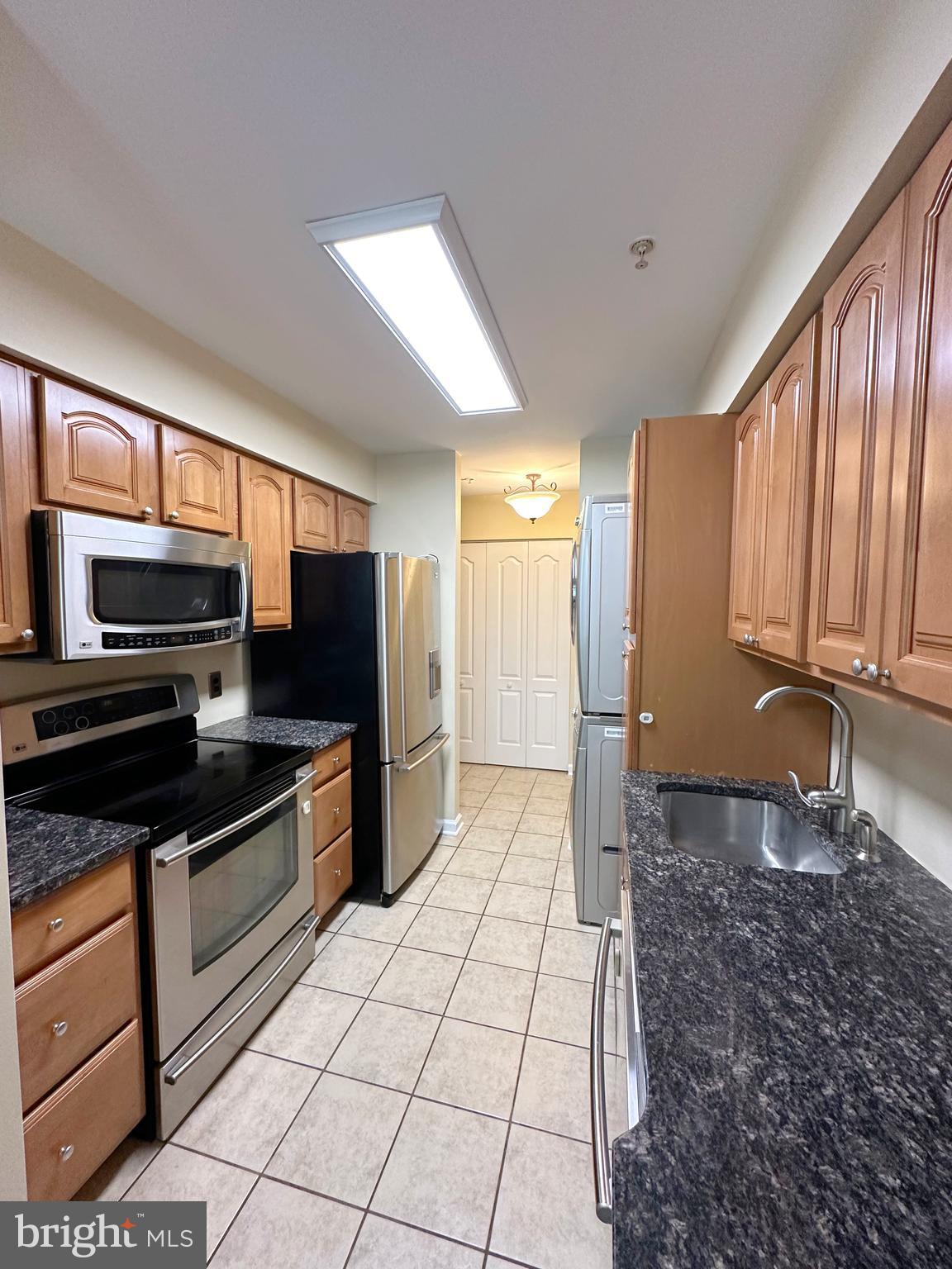 MONTGOMERY RUN - Residential