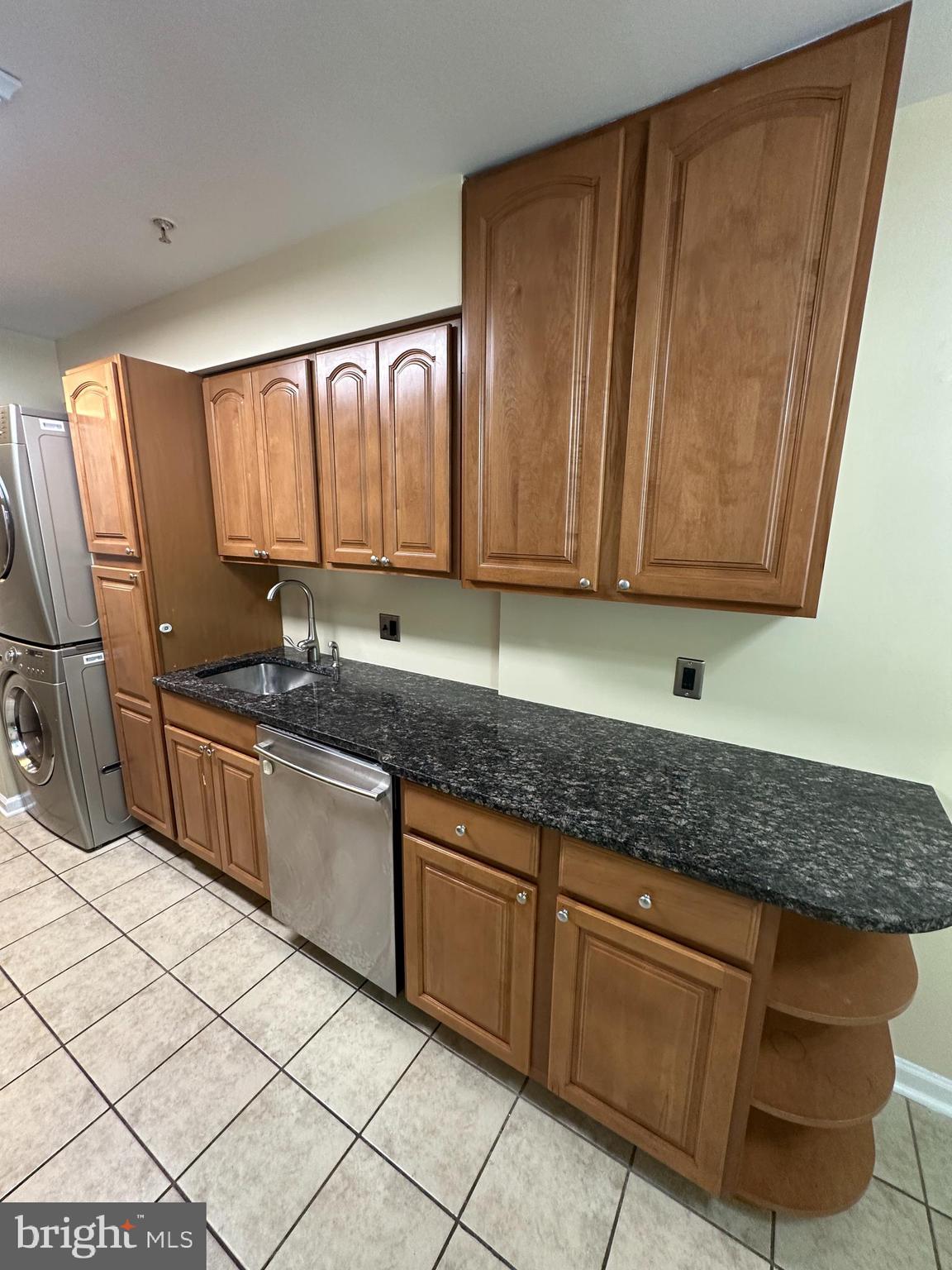 MONTGOMERY RUN - Residential