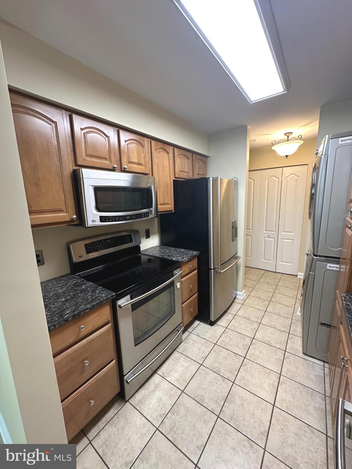 MONTGOMERY RUN - Residential