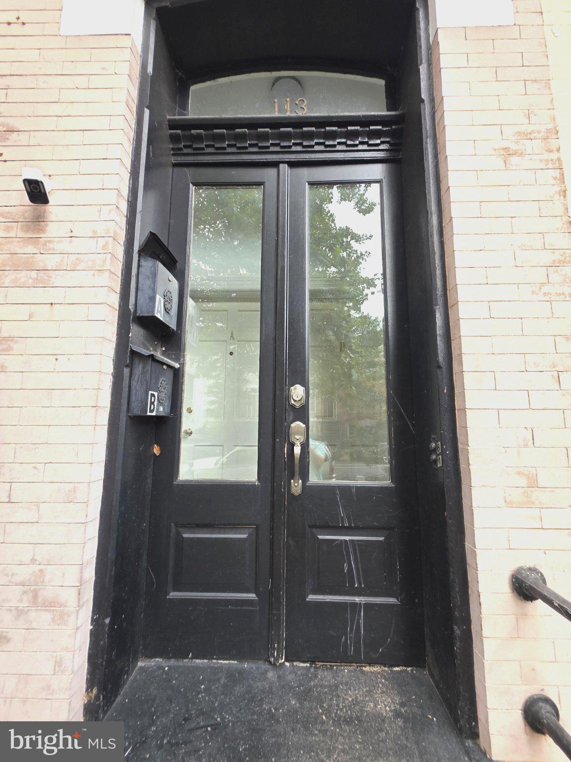 113 4TH STREET SE B