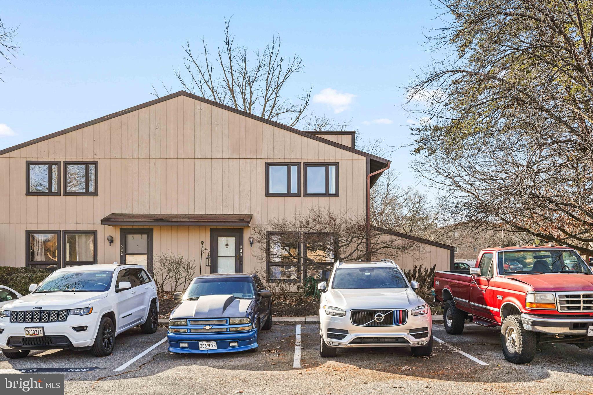 WOODSIDE SQUARE - Residential