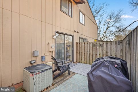 528 GLEN COURT GLEN BURNIE MD 21061