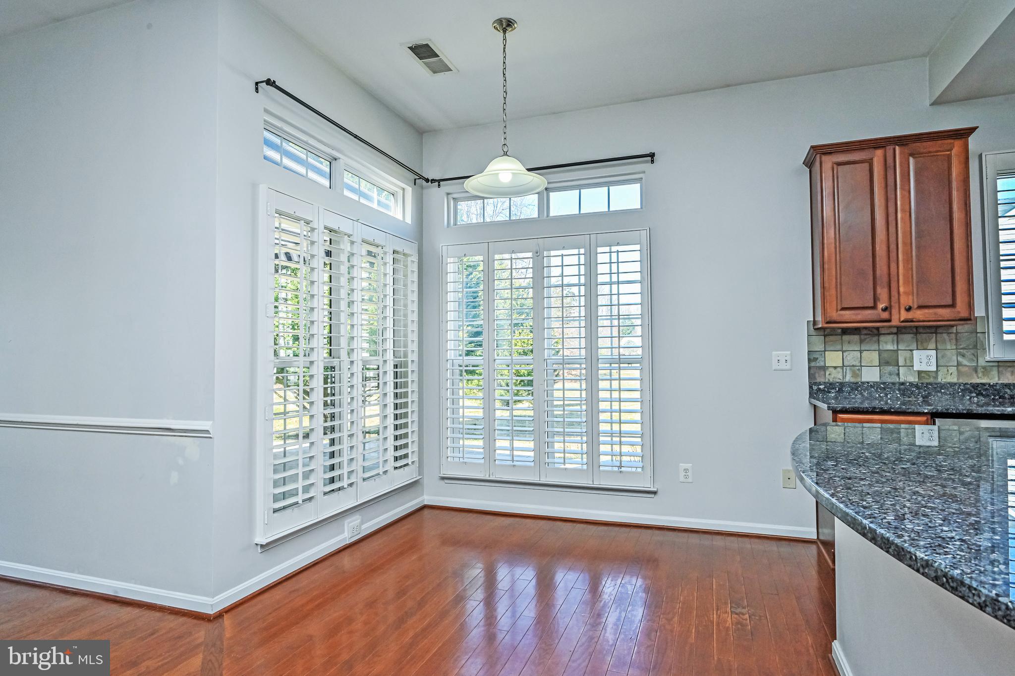 FOUR SEASONS IN HISTORIC VIRGINIA - Residential