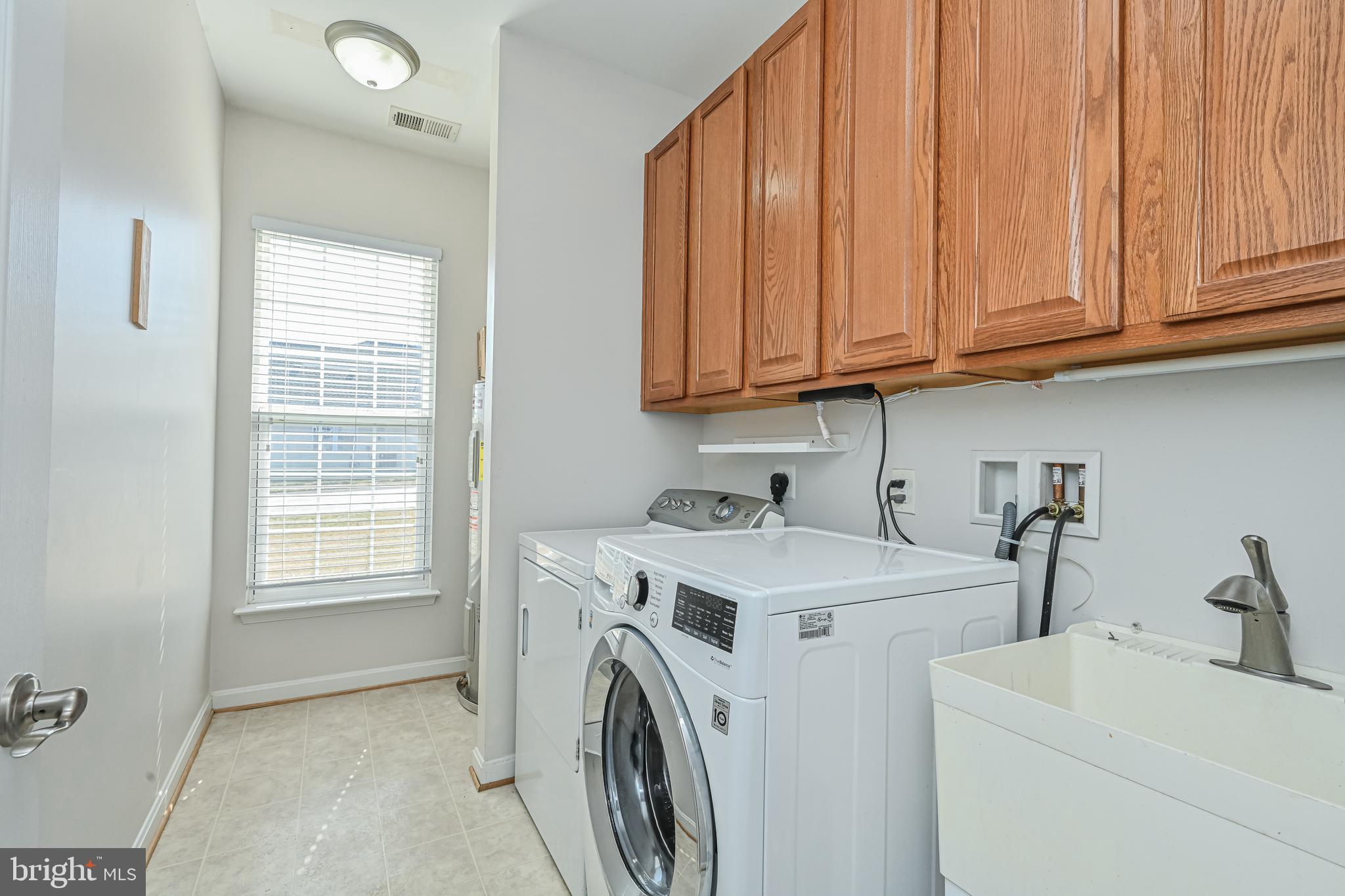 FOUR SEASONS IN HISTORIC VIRGINIA - Residential