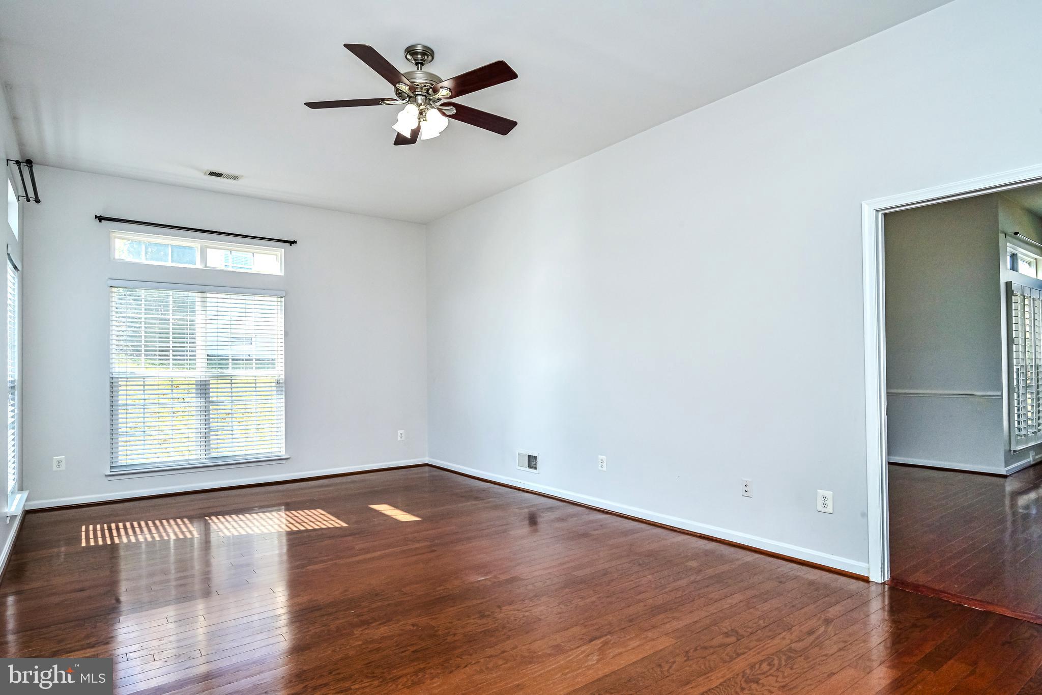 FOUR SEASONS IN HISTORIC VIRGINIA - Residential