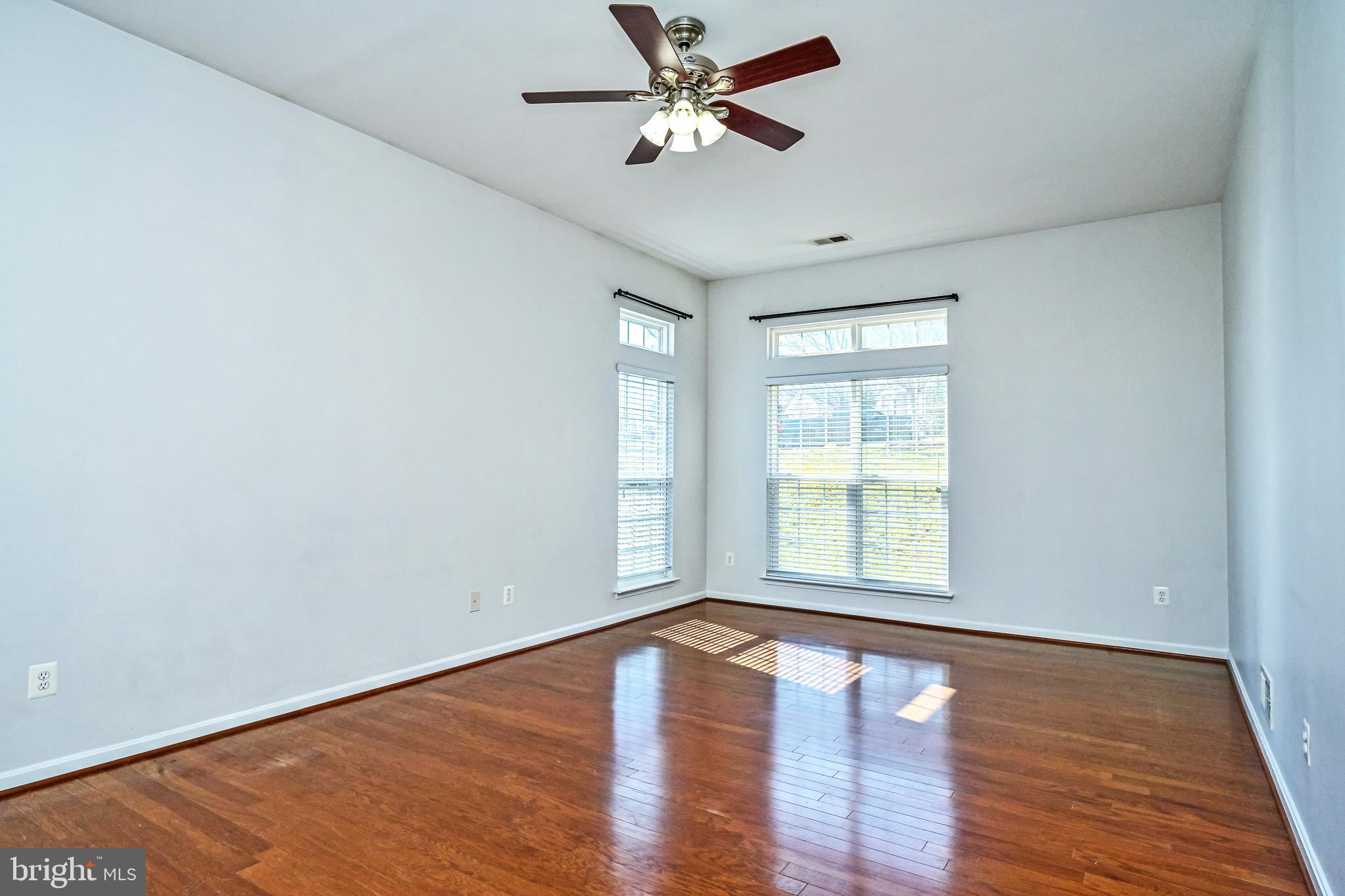 FOUR SEASONS IN HISTORIC VIRGINIA - Residential