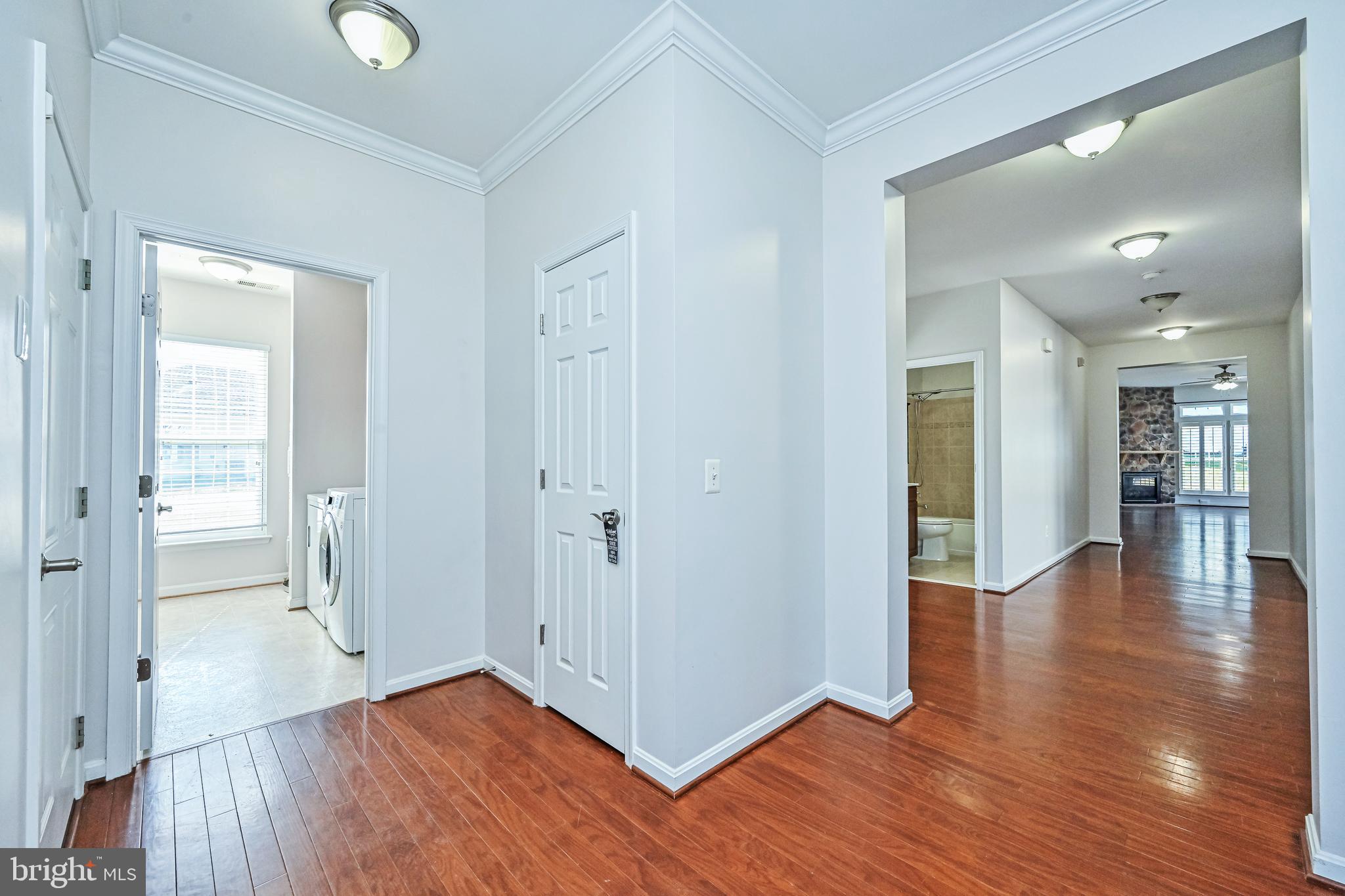 FOUR SEASONS IN HISTORIC VIRGINIA - Residential