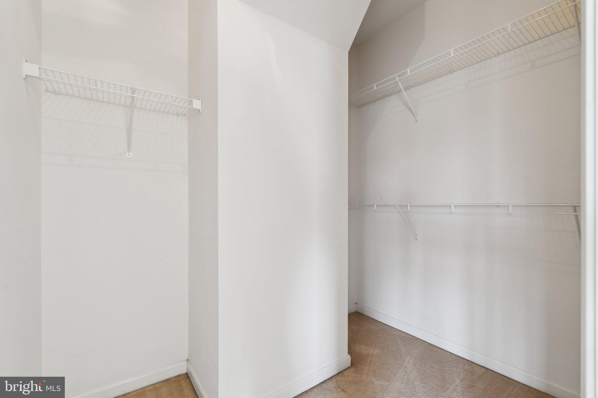 ASHBROOK VILLAGE - Residential Lease