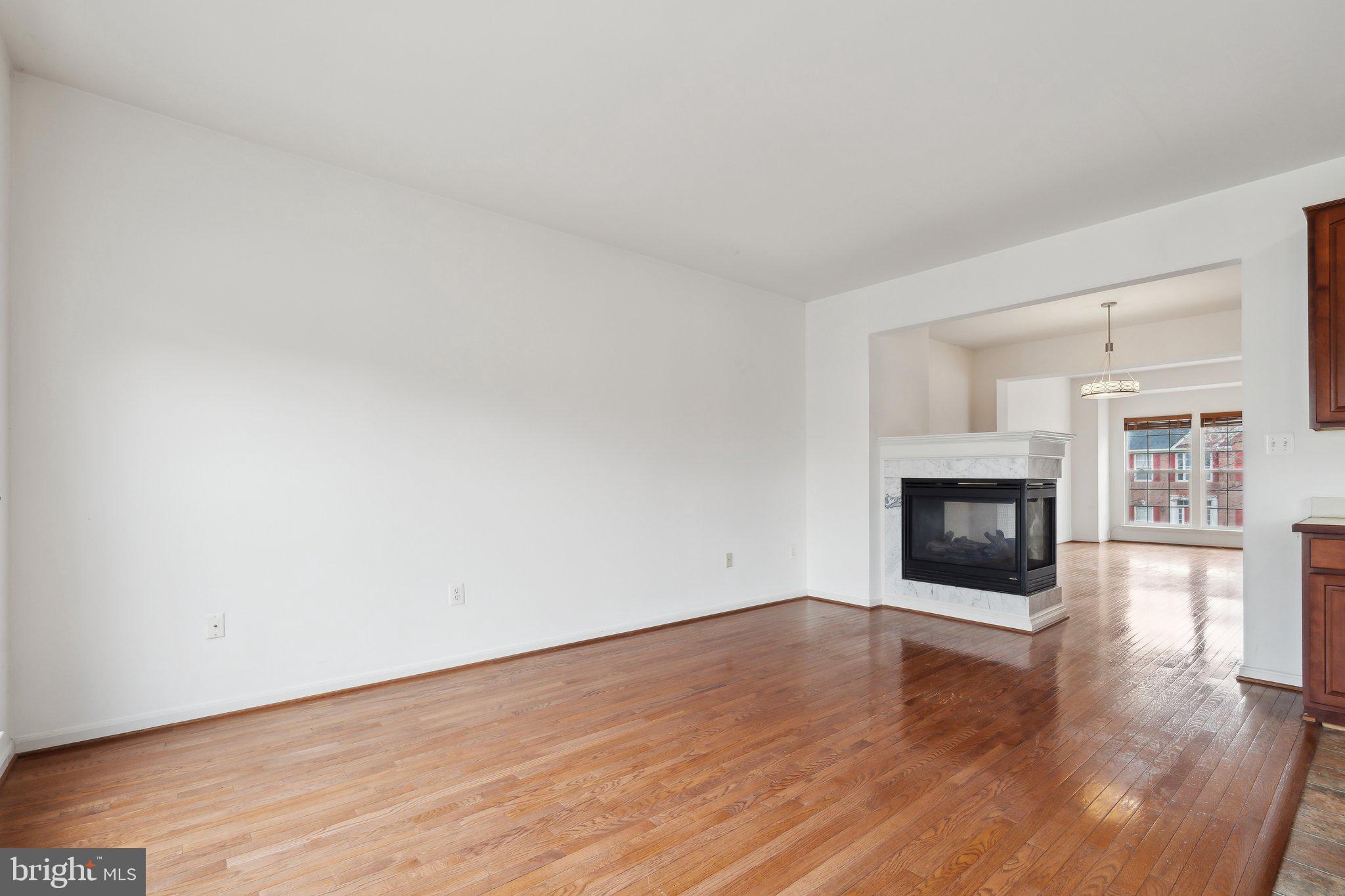 ASHBROOK VILLAGE - Residential Lease