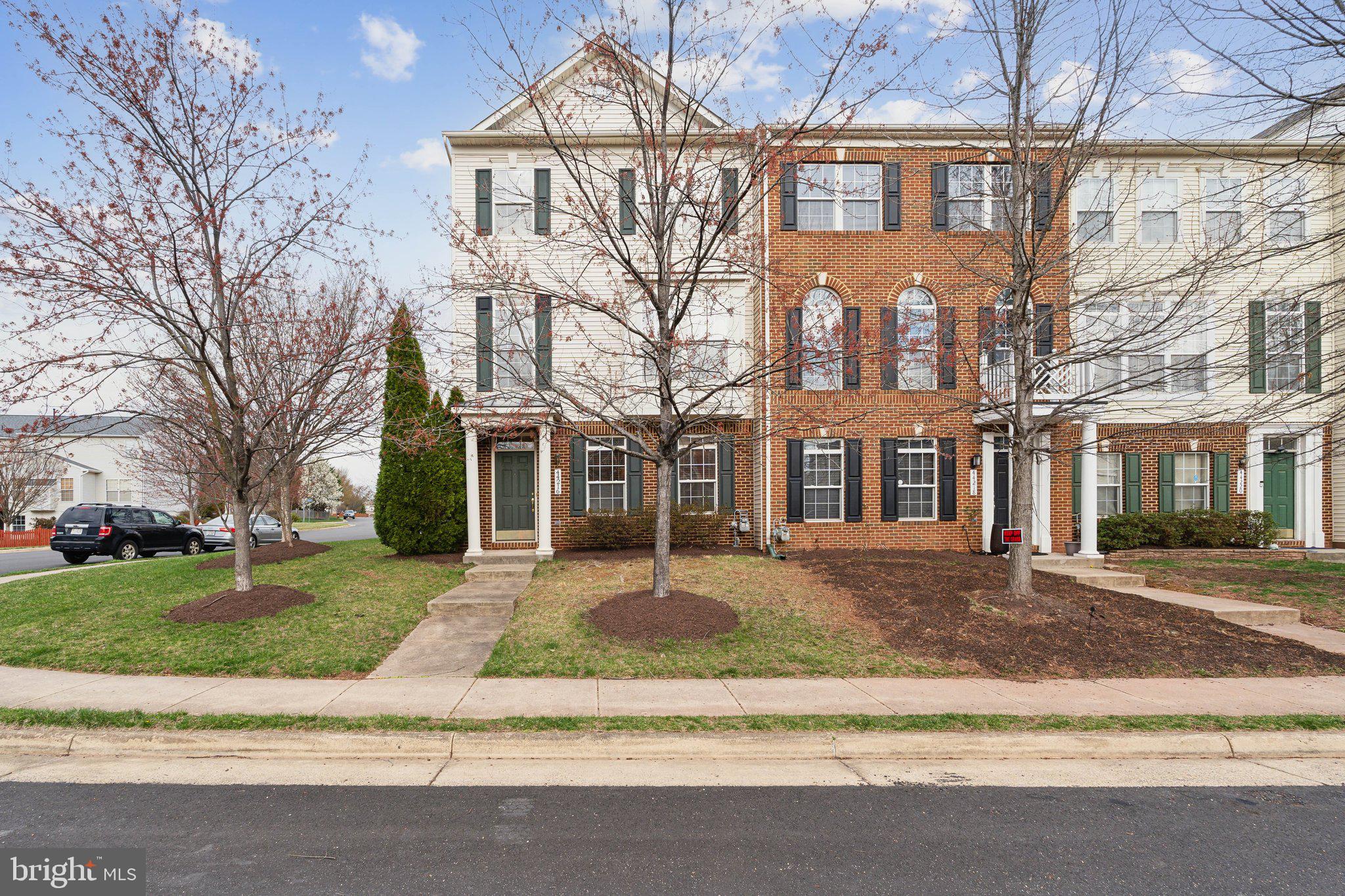 ASHBROOK VILLAGE - Residential Lease