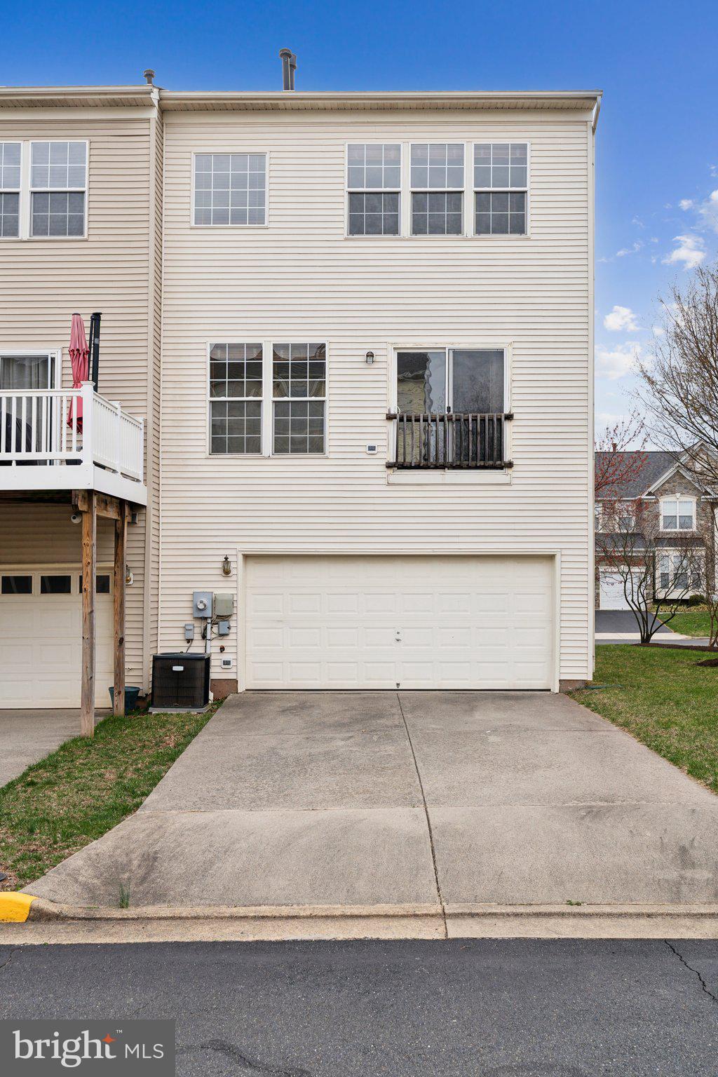 ASHBROOK VILLAGE - Residential Lease