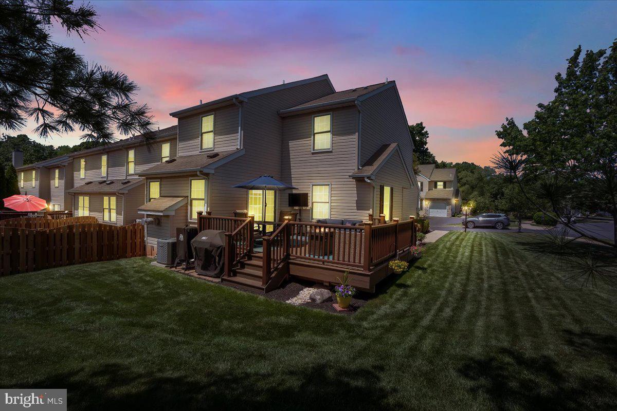 STONEGATE - Residential