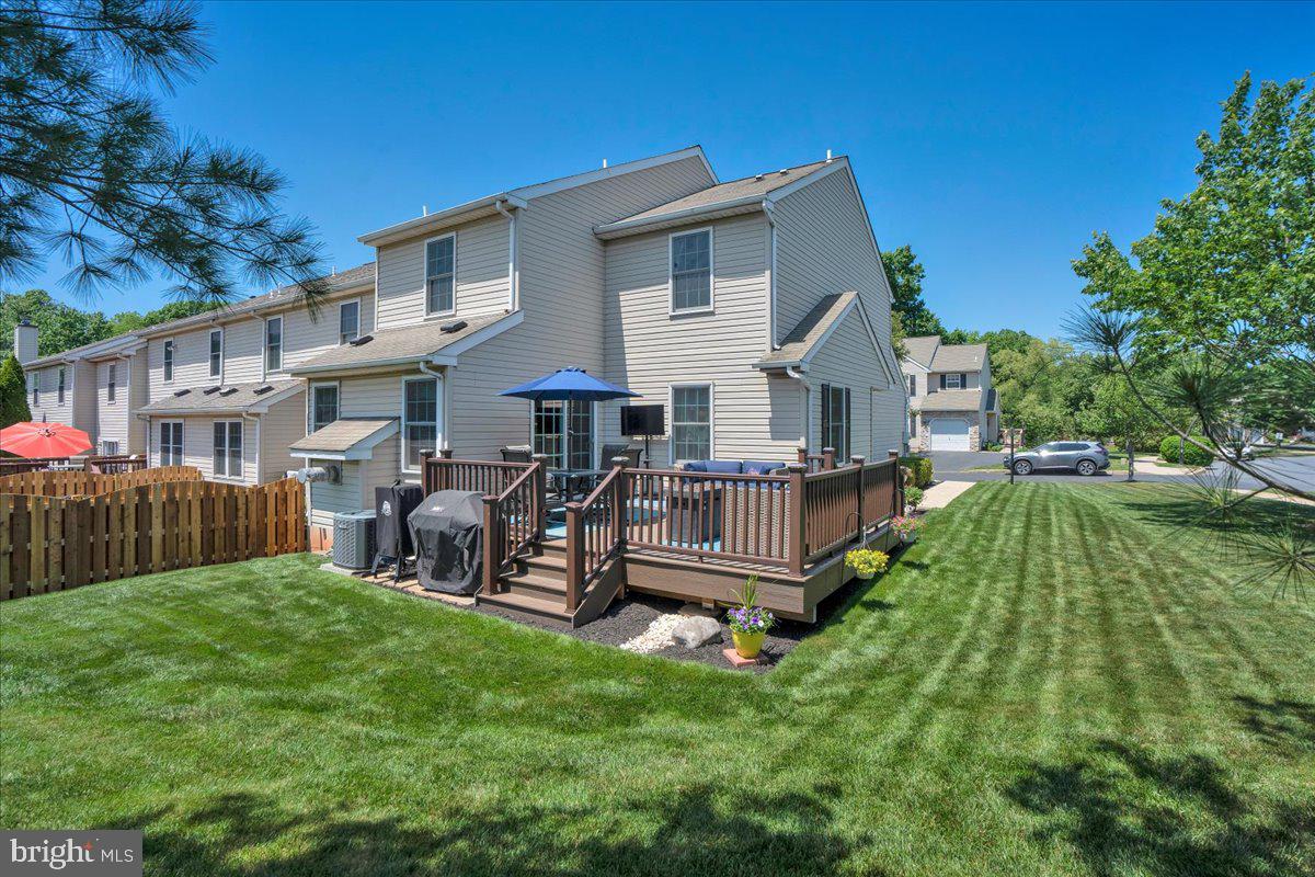 STONEGATE - Residential