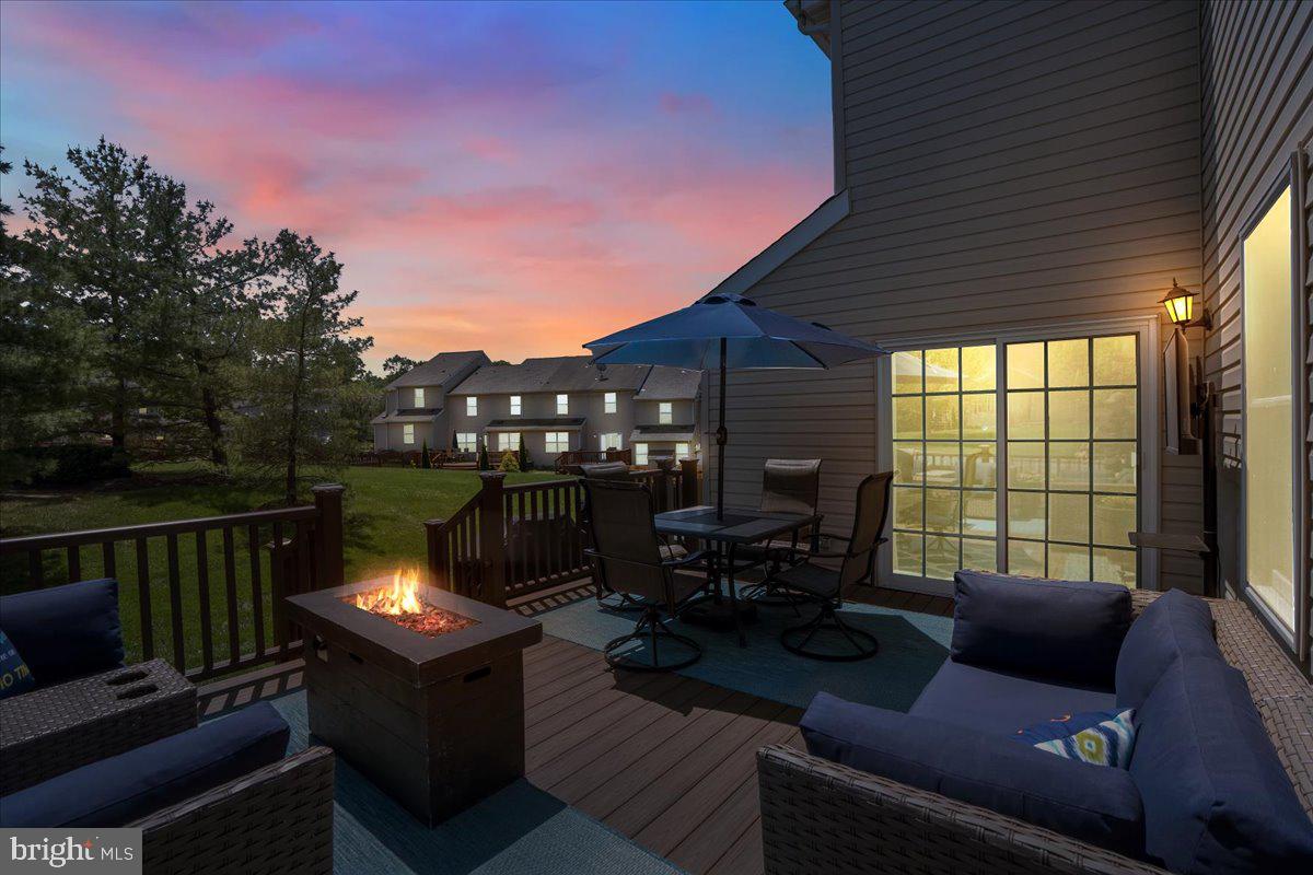 STONEGATE - Residential