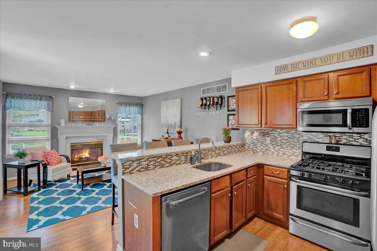 STONEGATE - Residential