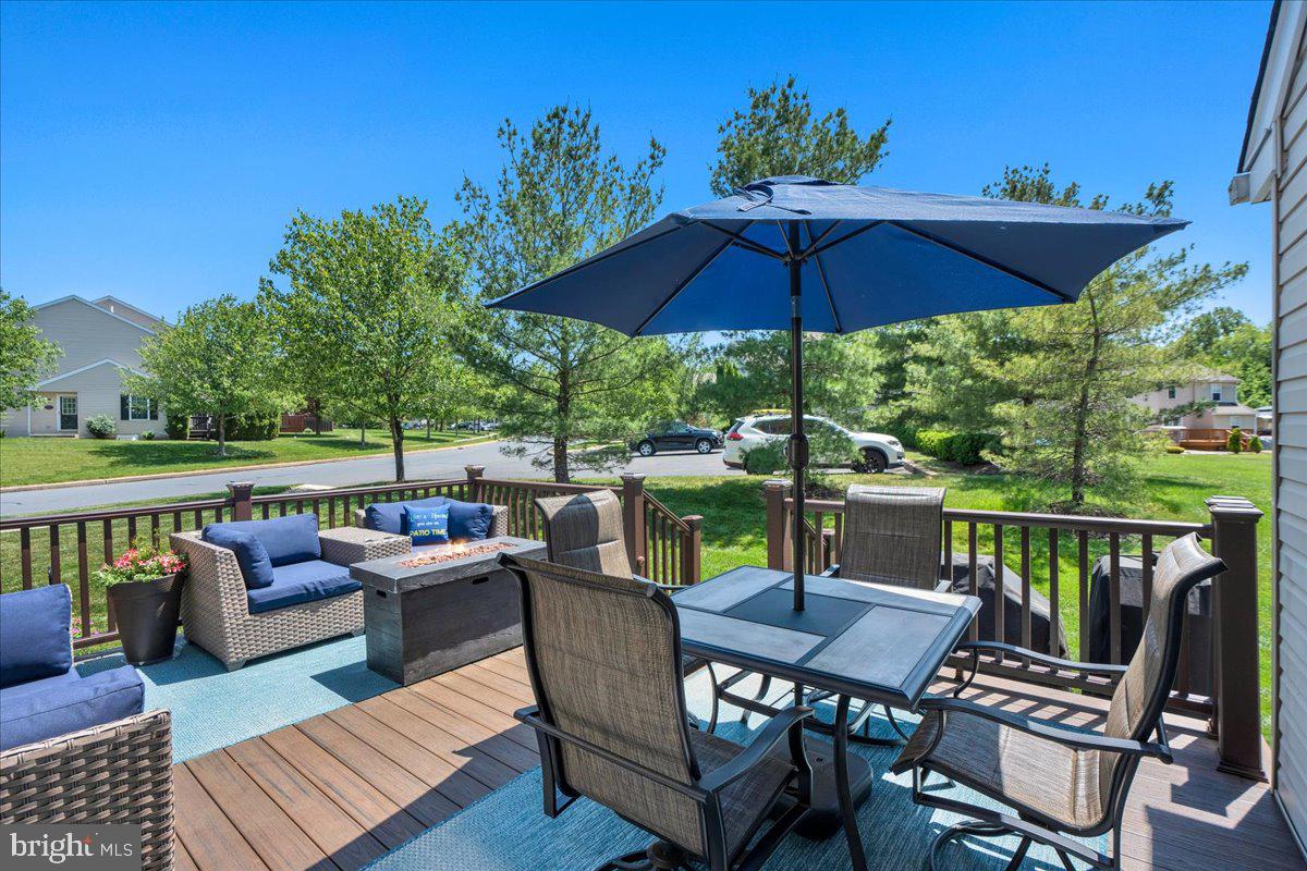 STONEGATE - Residential