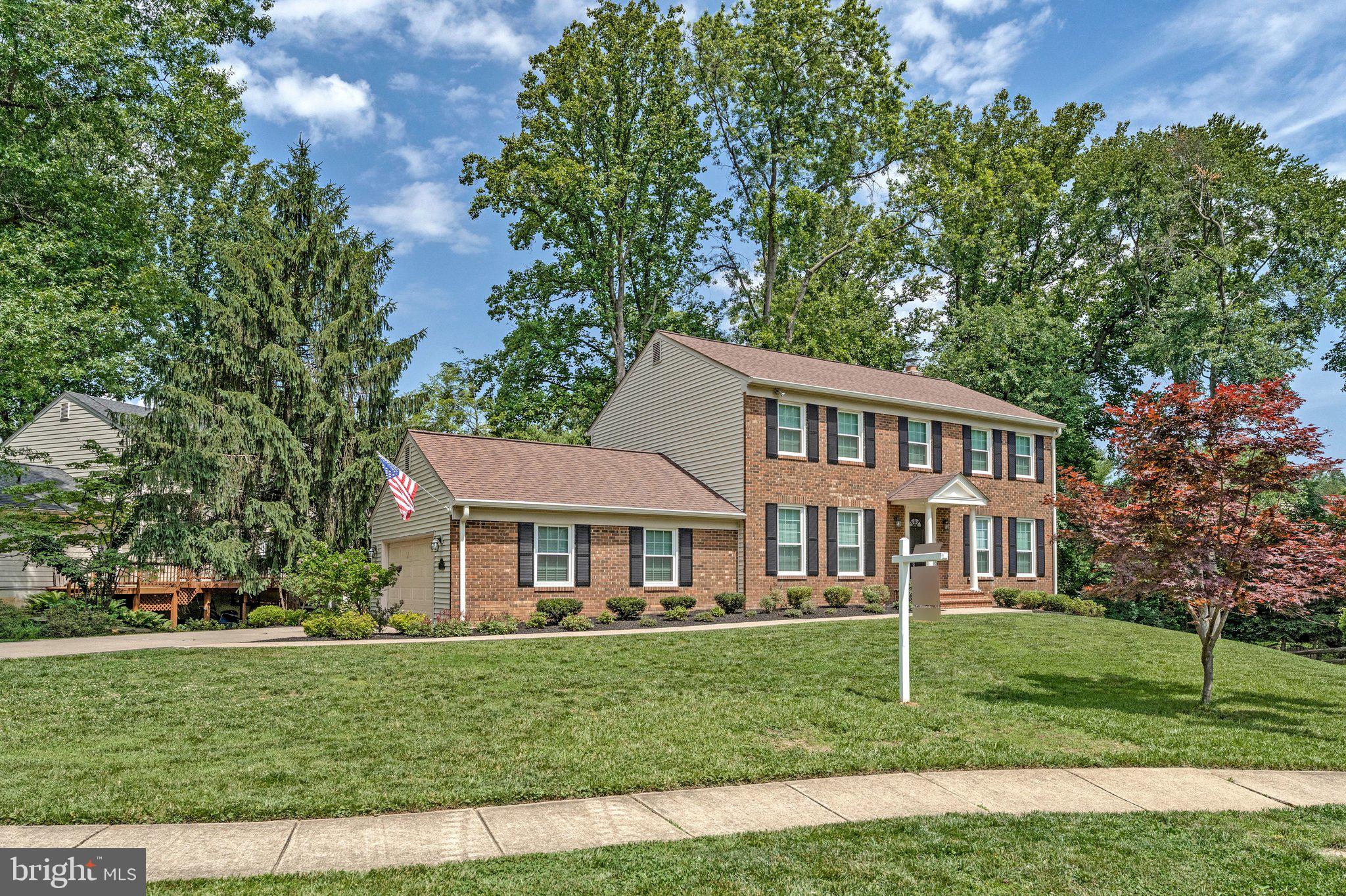8422 BLEVINS WAY COURT