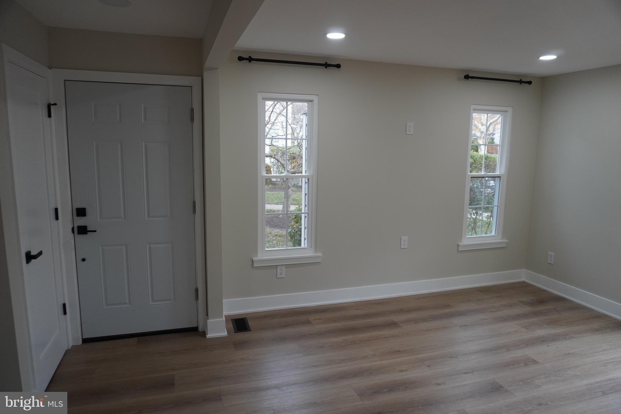 MAKEFIELD GLEN - Residential Lease