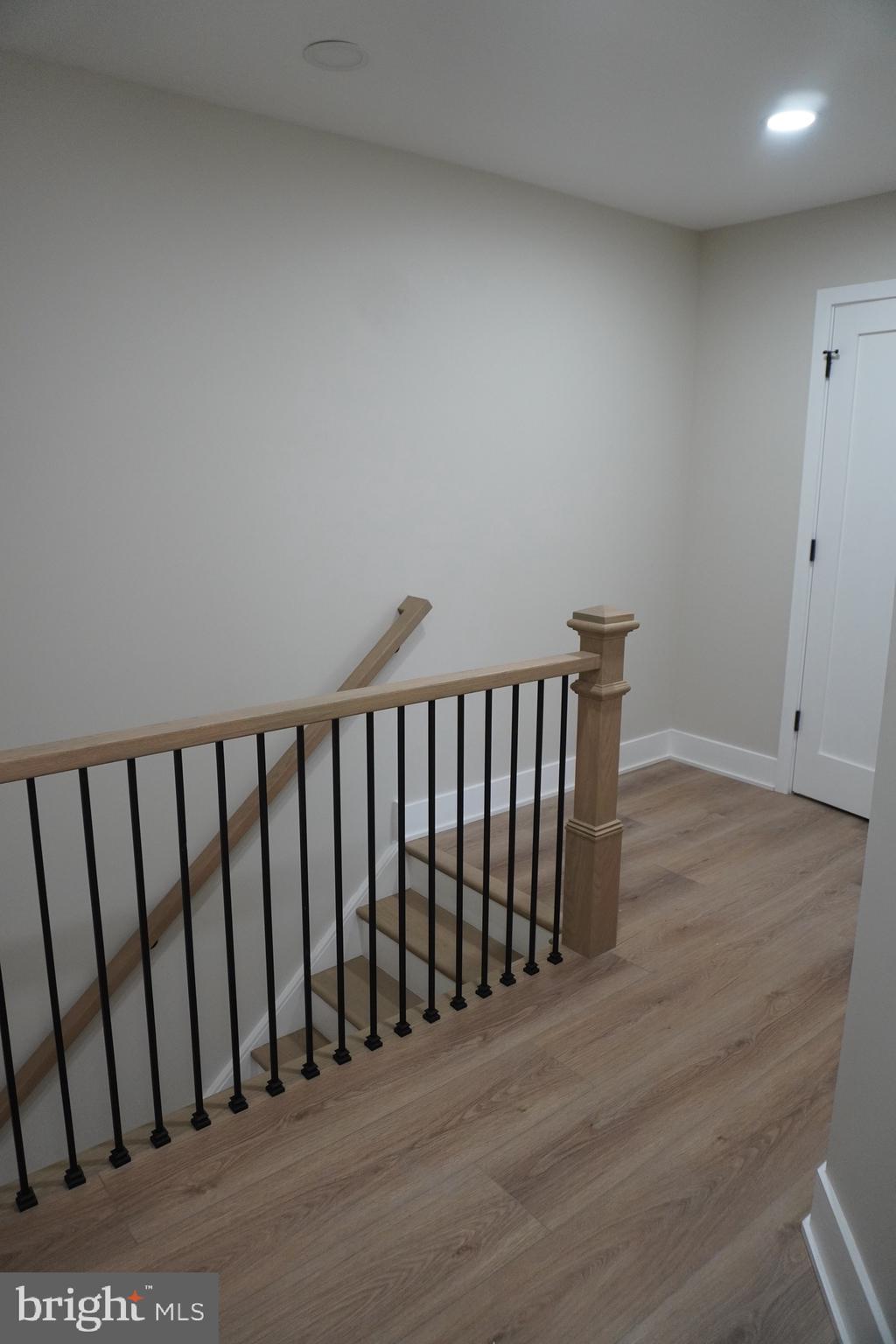 MAKEFIELD GLEN - Residential Lease