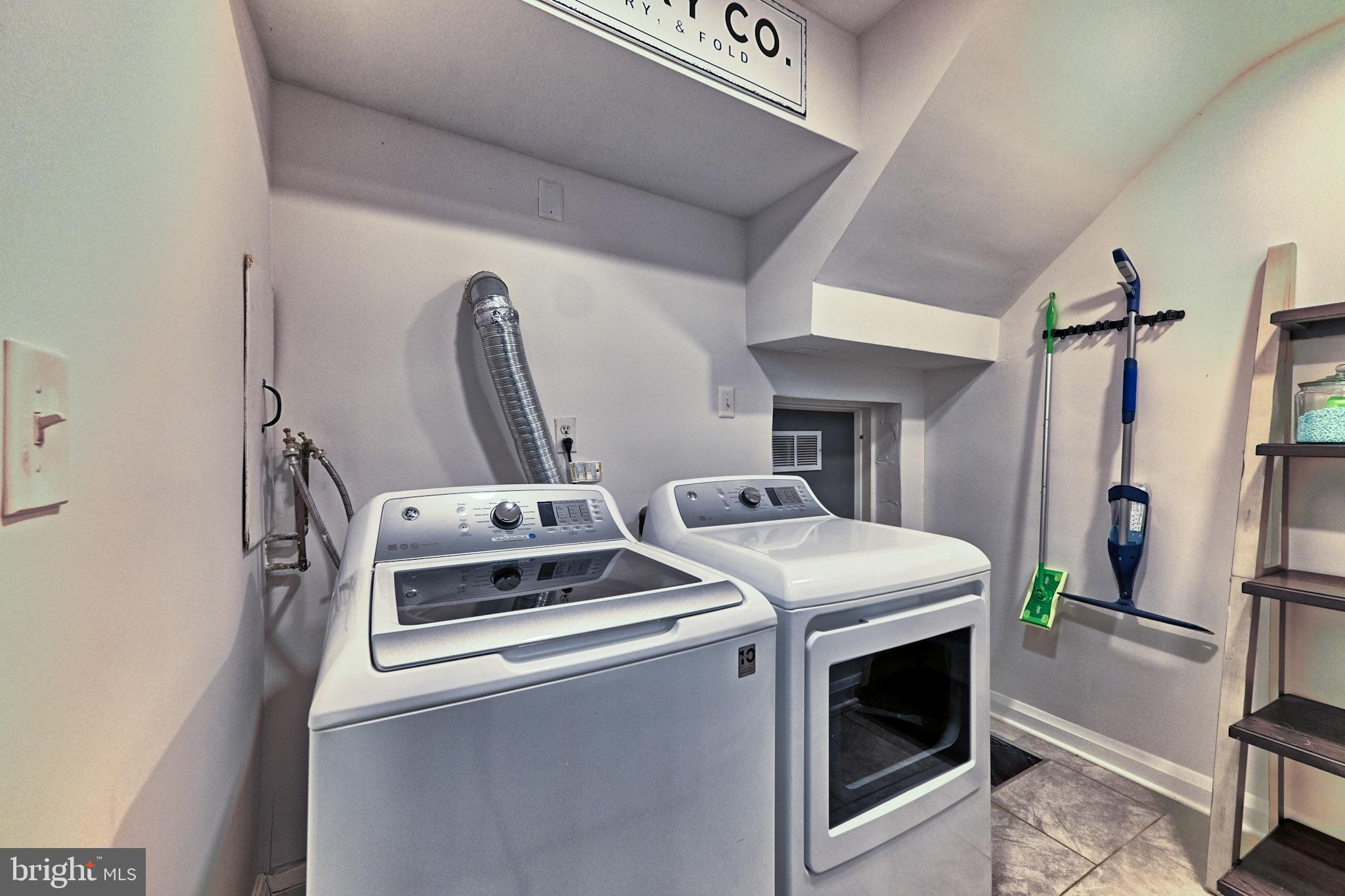 GREENBRIER - Residential