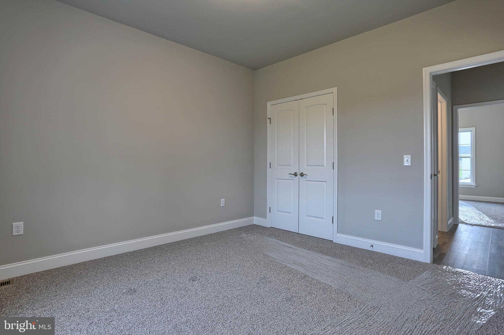 THE ESTATES AT HEARTHSIDE - Residential