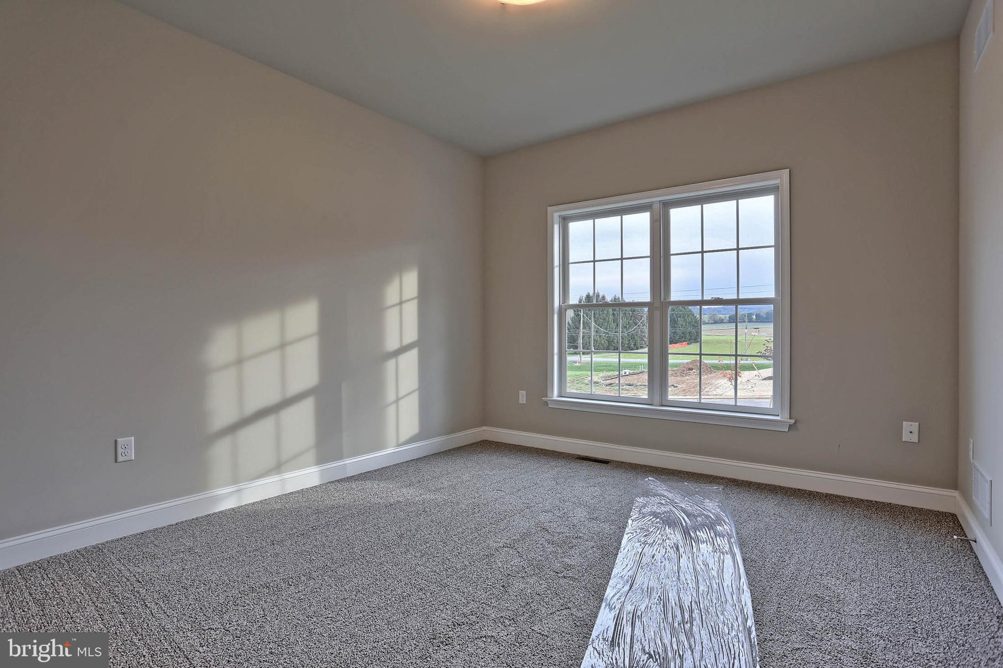 THE ESTATES AT HEARTHSIDE - Residential