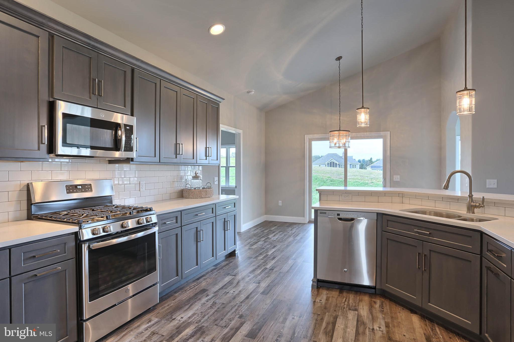 THE ESTATES AT HEARTHSIDE - Residential