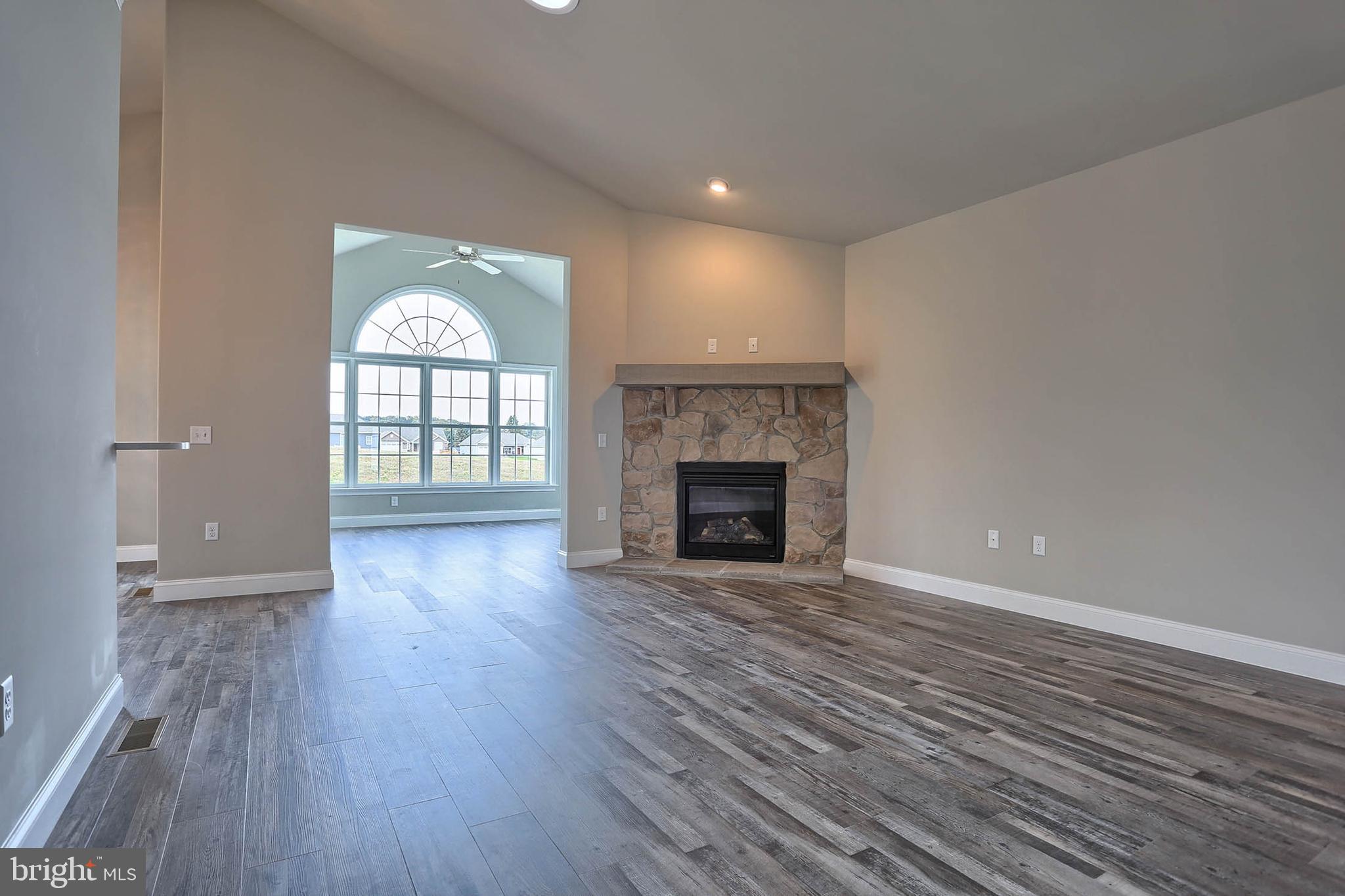 THE ESTATES AT HEARTHSIDE - Residential