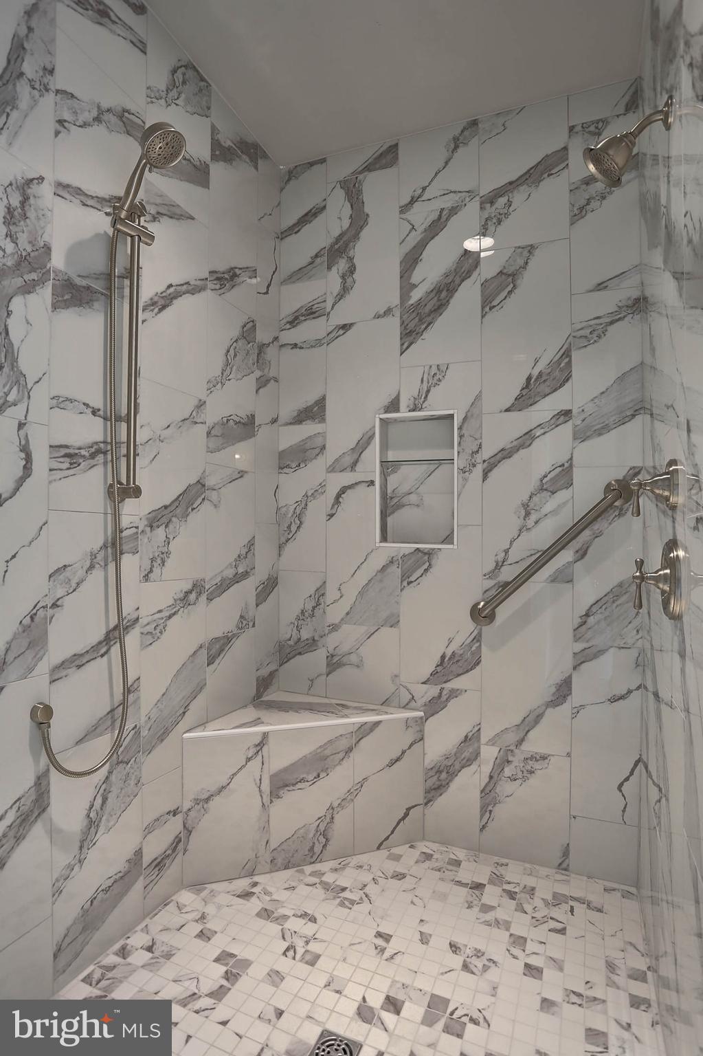 THE ESTATES AT HEARTHSIDE - Residential