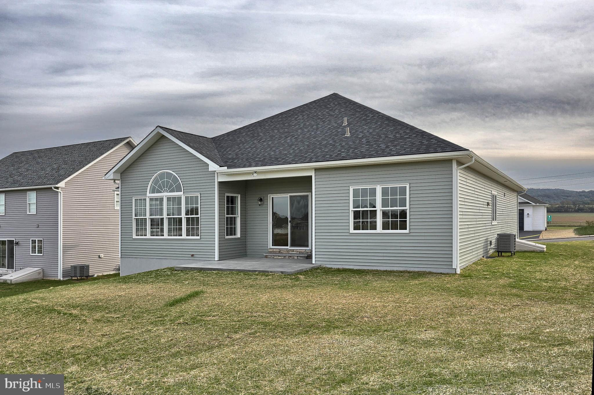 THE ESTATES AT HEARTHSIDE - Residential