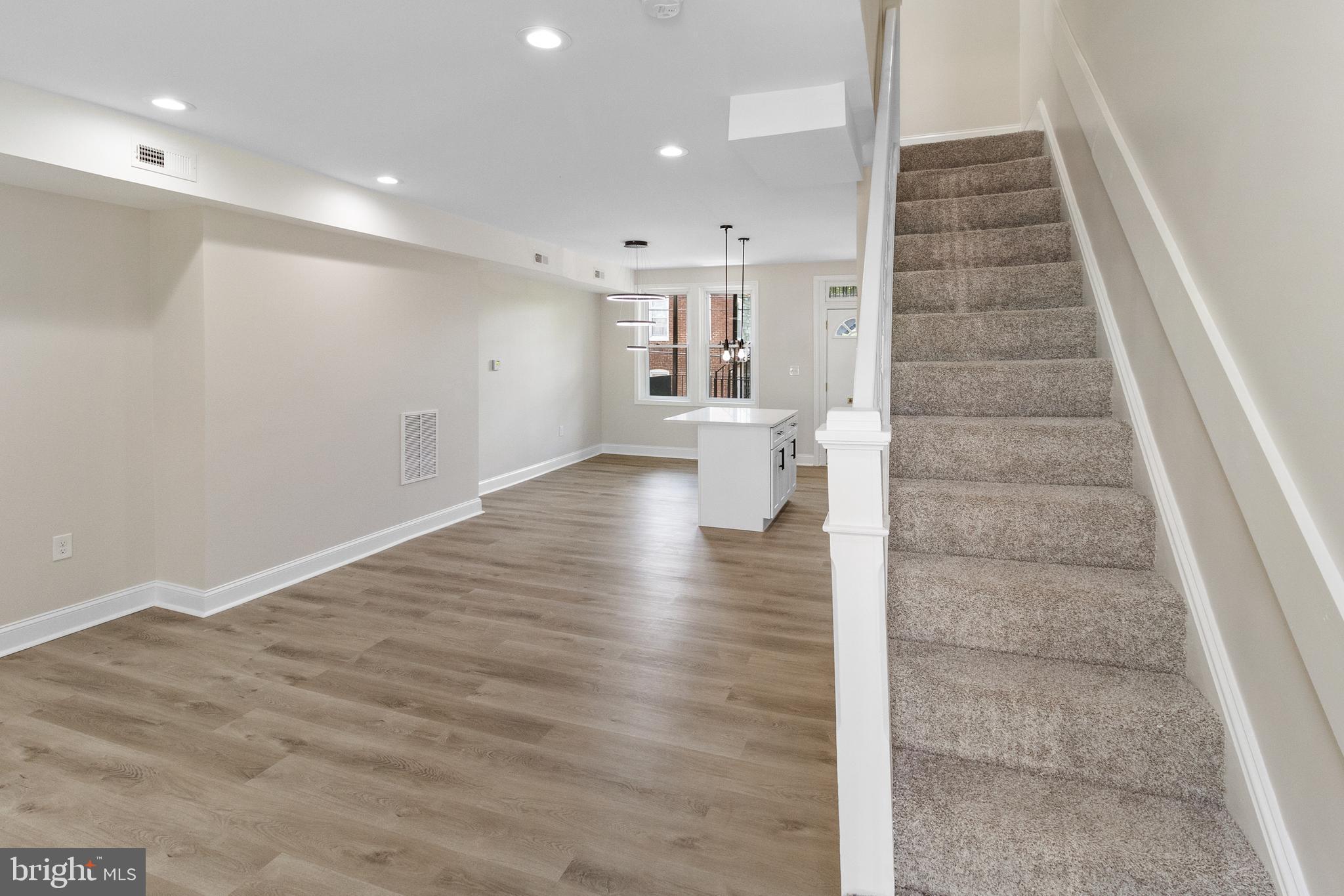 TOWANDA - Residential Lease