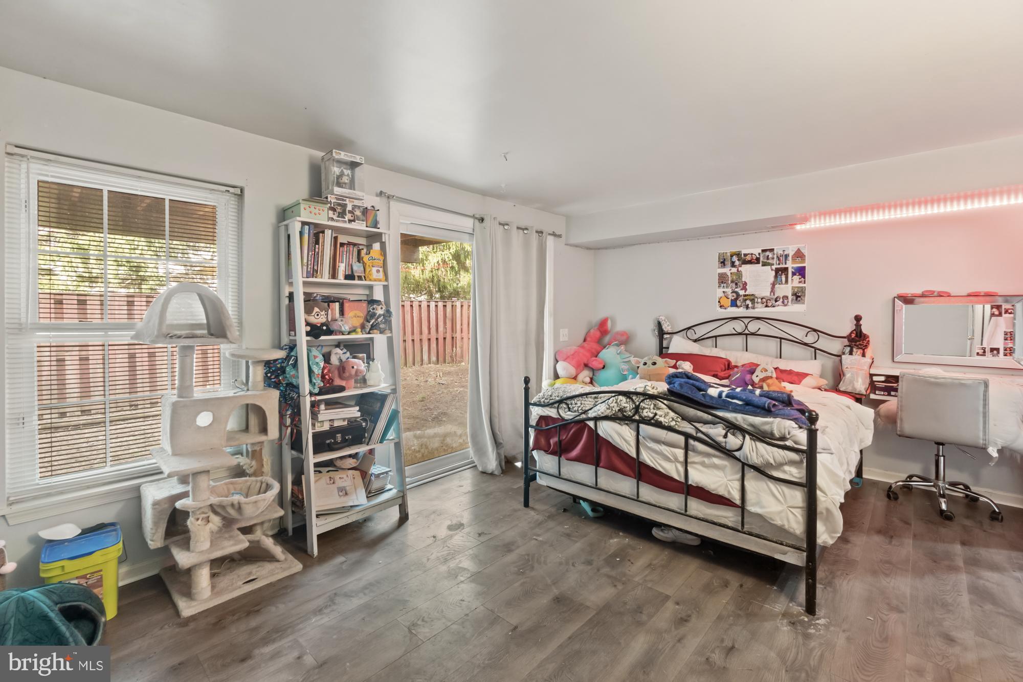 FOXCROFT - Residential