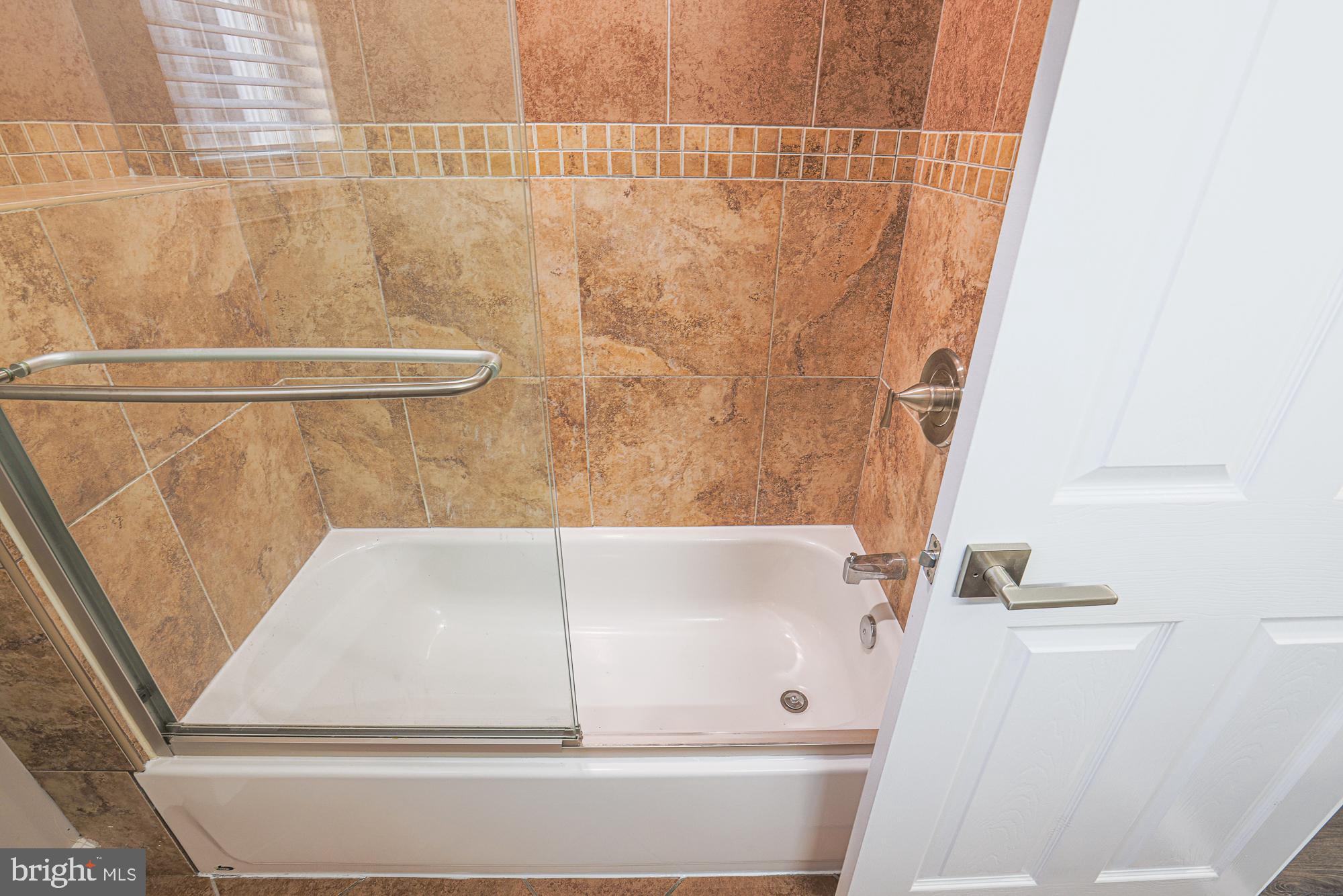 SANDTOWN-WINCHESTER - Residential