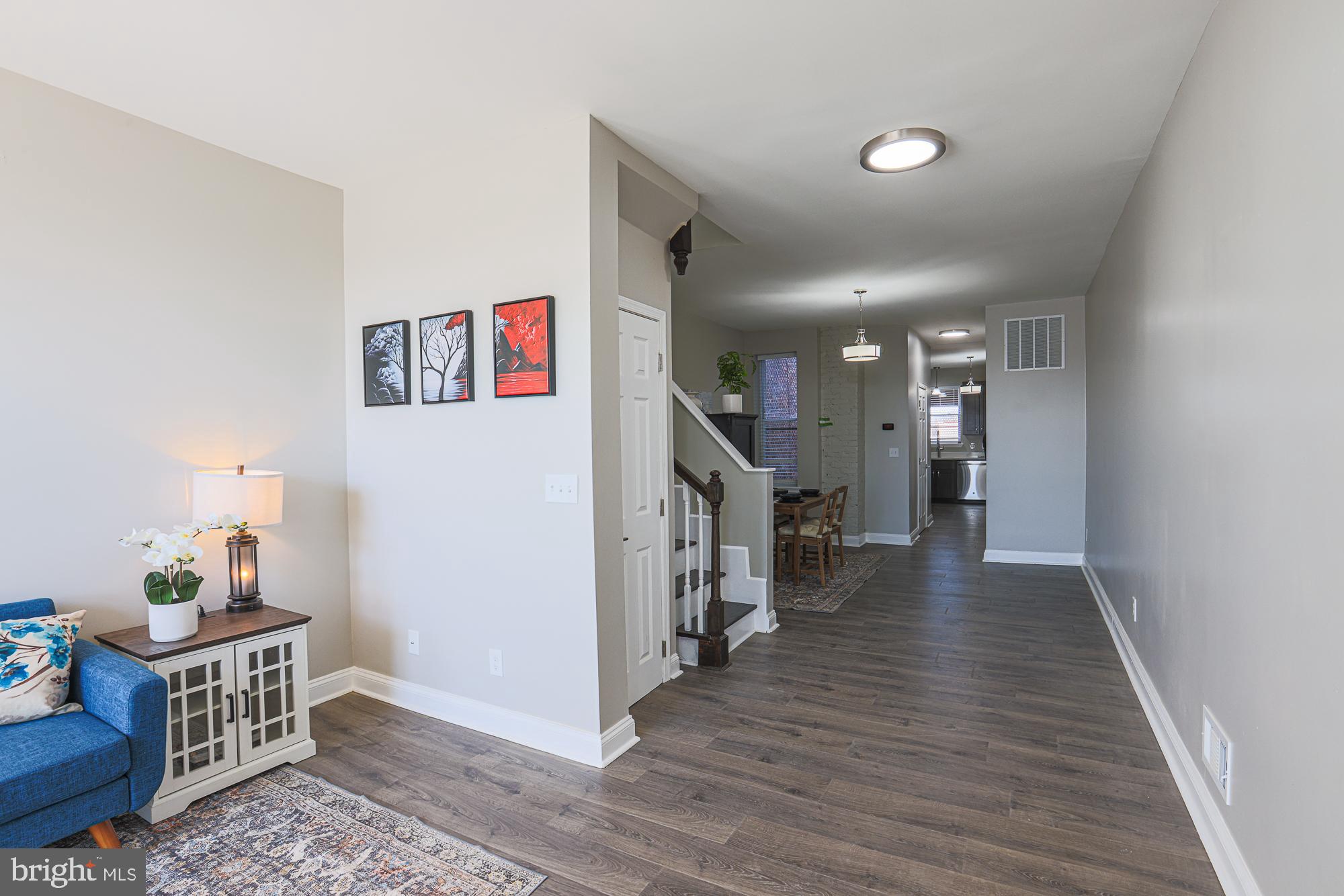 SANDTOWN-WINCHESTER - Residential