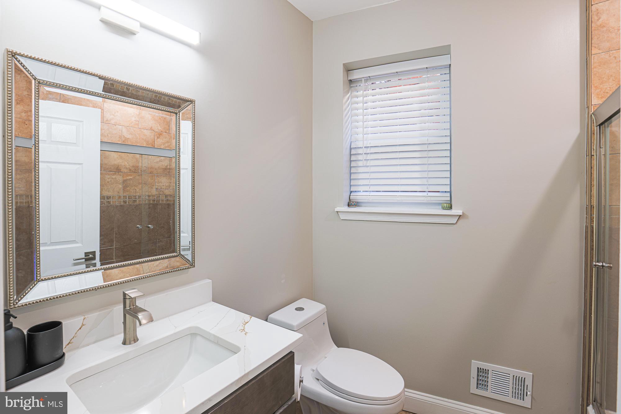 SANDTOWN-WINCHESTER - Residential