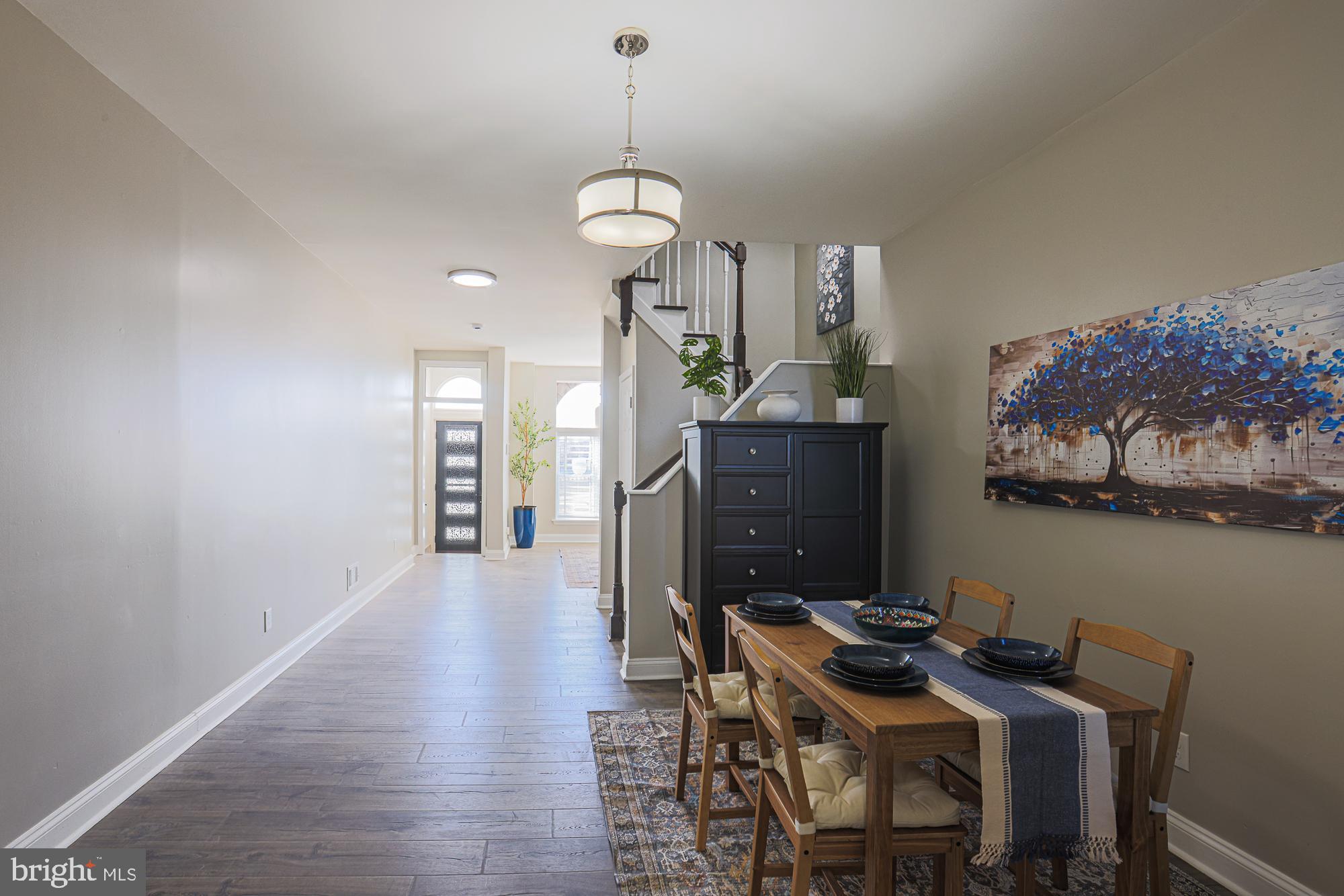 SANDTOWN-WINCHESTER - Residential