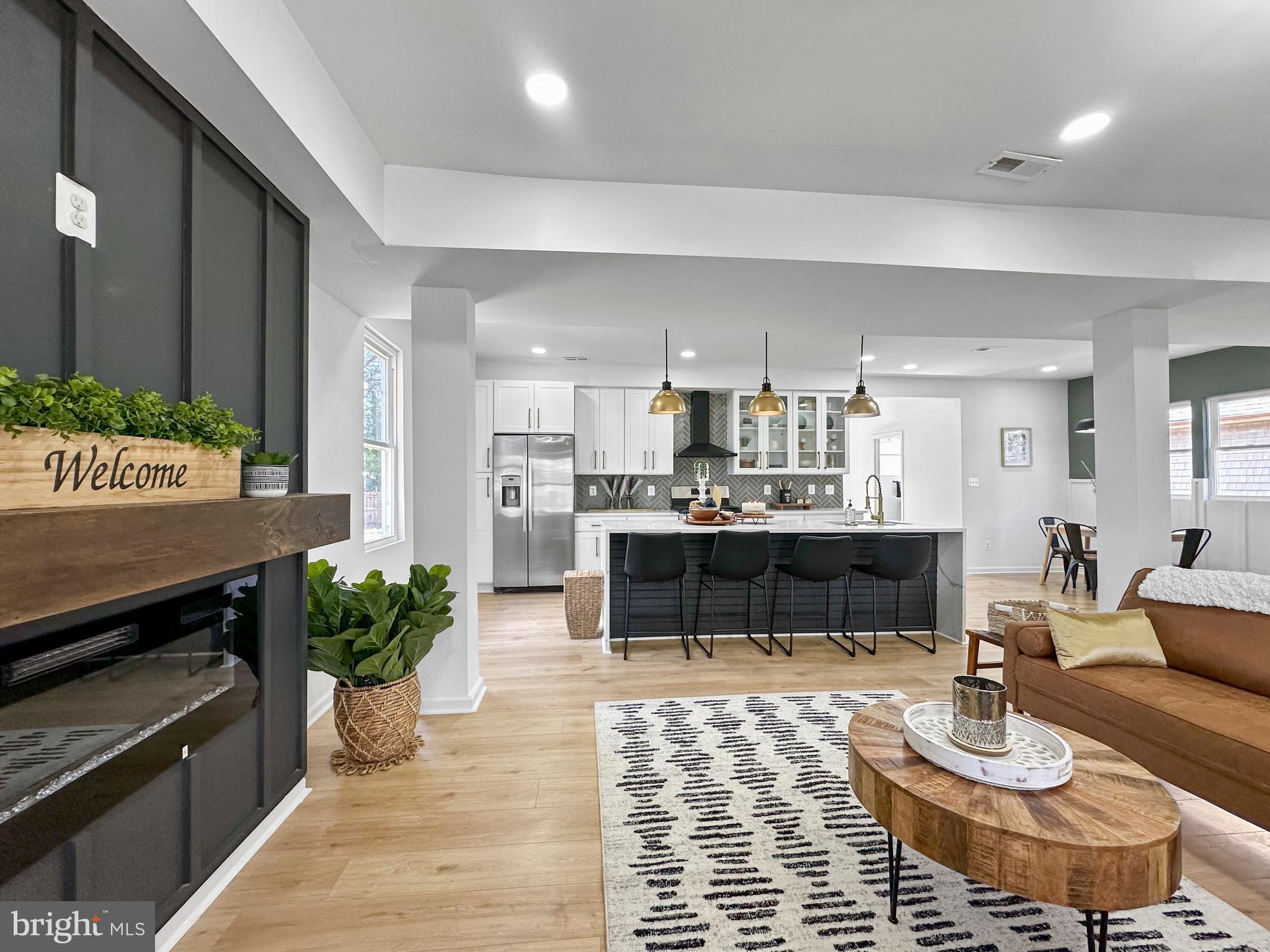 RIVERDALE PARK - Residential