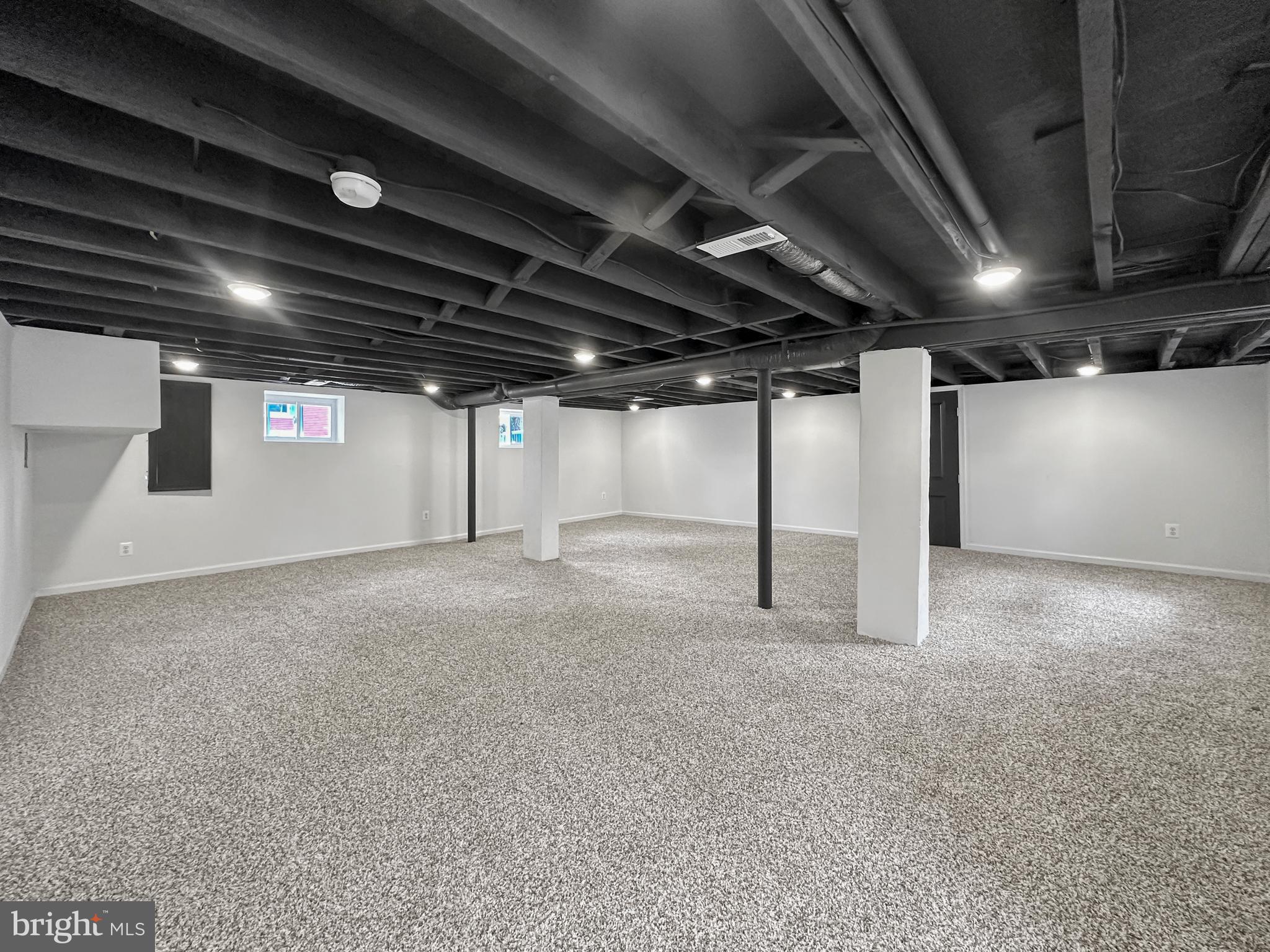 RIVERDALE PARK - Residential