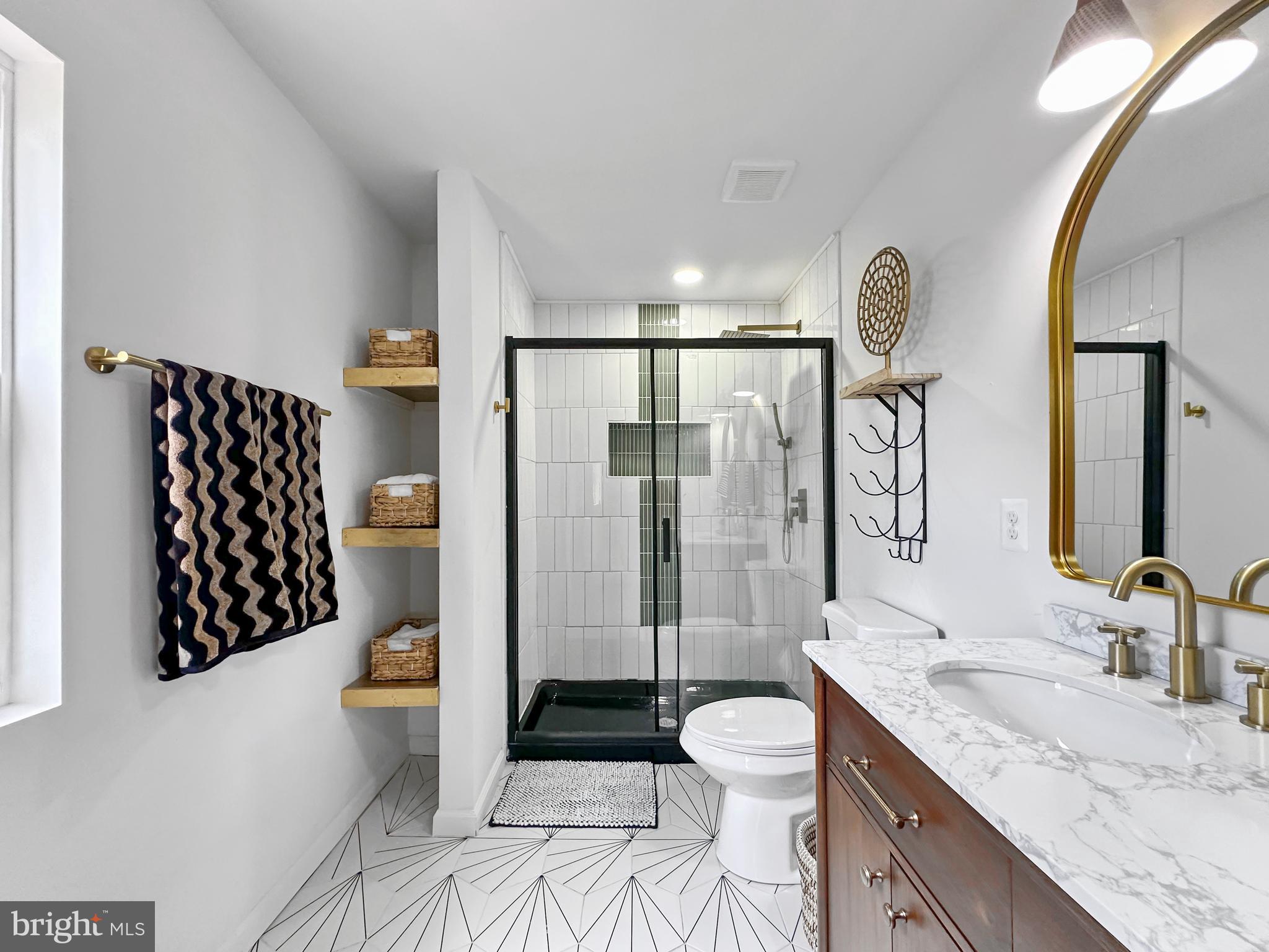 RIVERDALE PARK - Residential