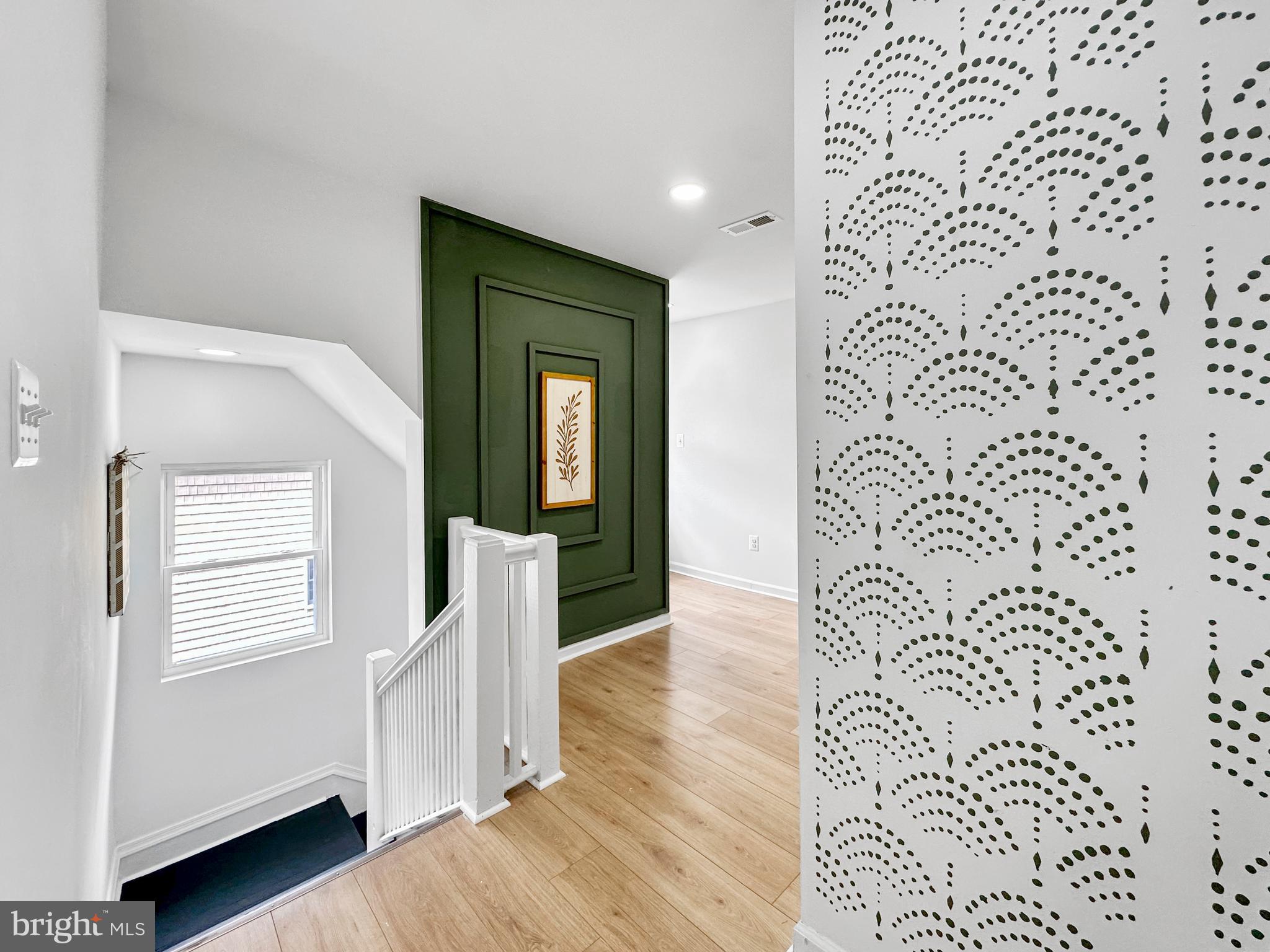 RIVERDALE PARK - Residential