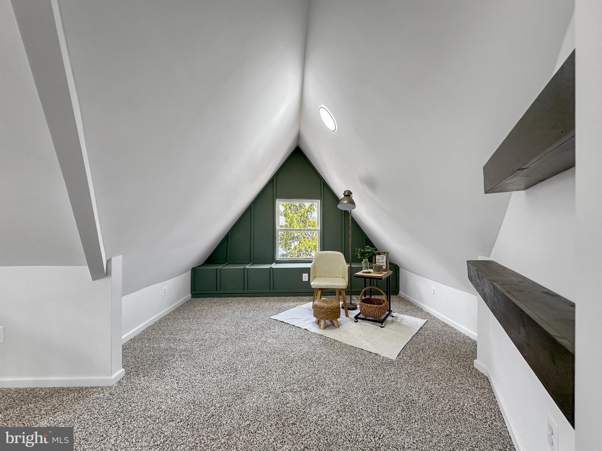 RIVERDALE PARK - Residential