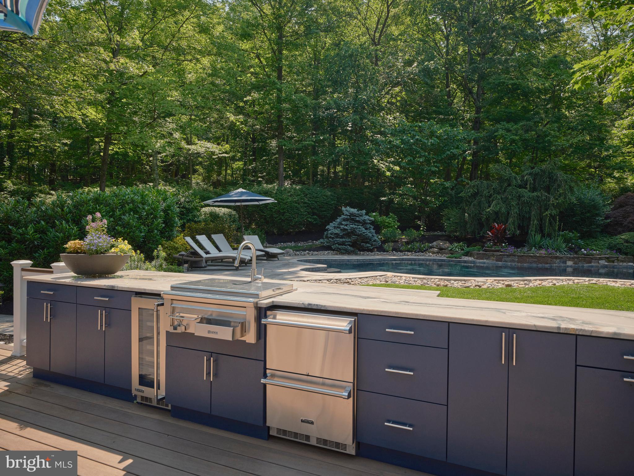 FAIRFIELD - Residential